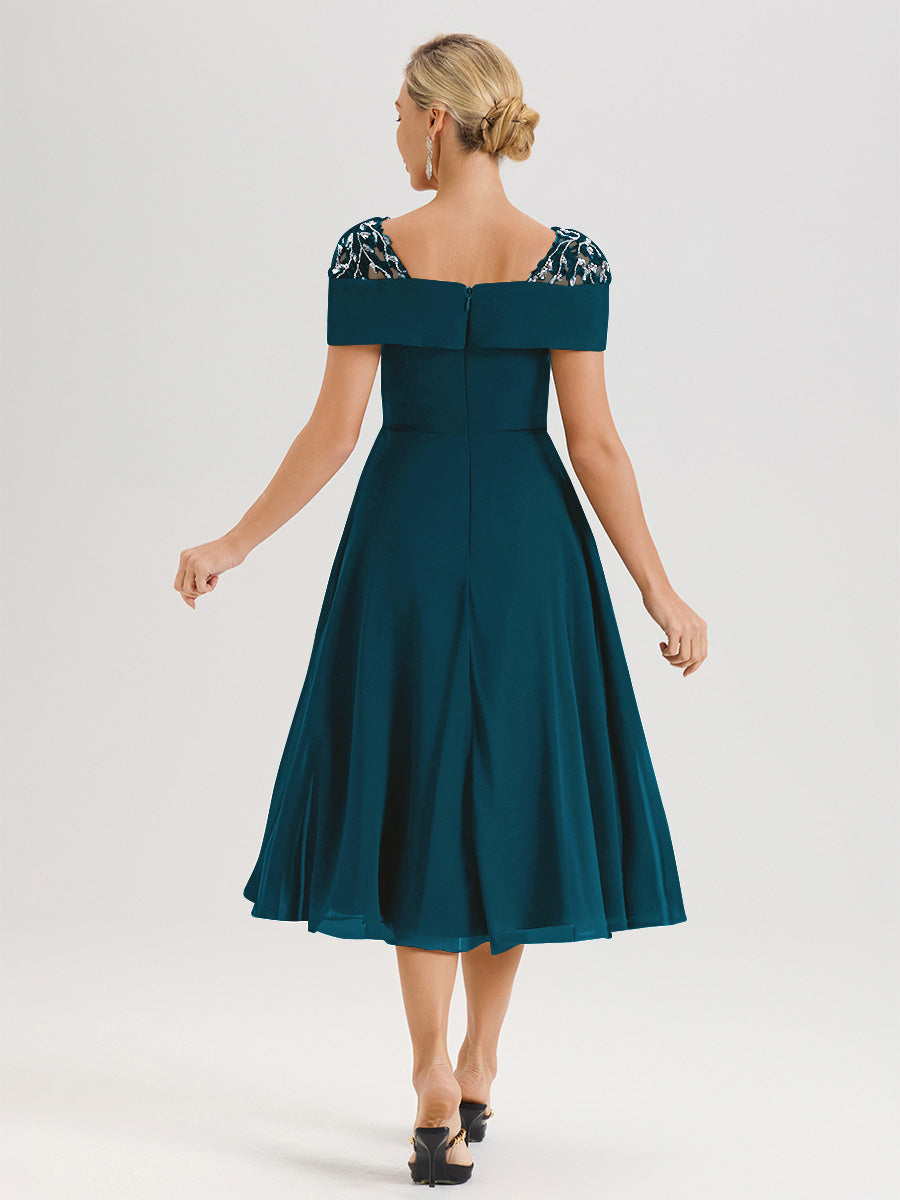 Cicinia Robe Trapèze Pour Mère De La Mariée Bleu Encre En Mousseline Et Dentelle Col Carré Manches Courtes Longueur Mi-Mollet