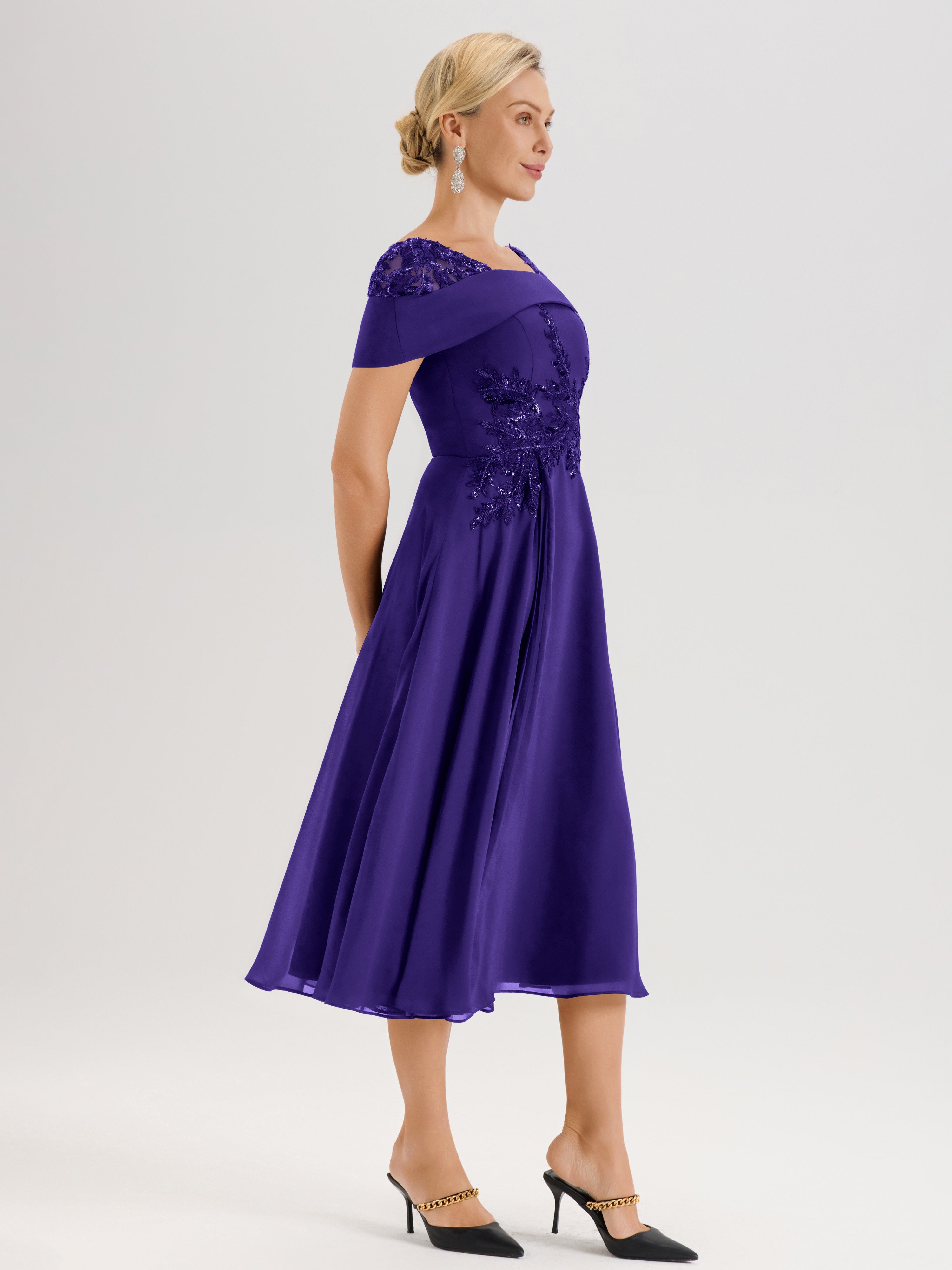 Cicinia Robe Trapèze Pour Mère De La Mariée En Régence En Mousseline Et Dentelle Col Carré Manches Courtes Longueur Mi-Mollet