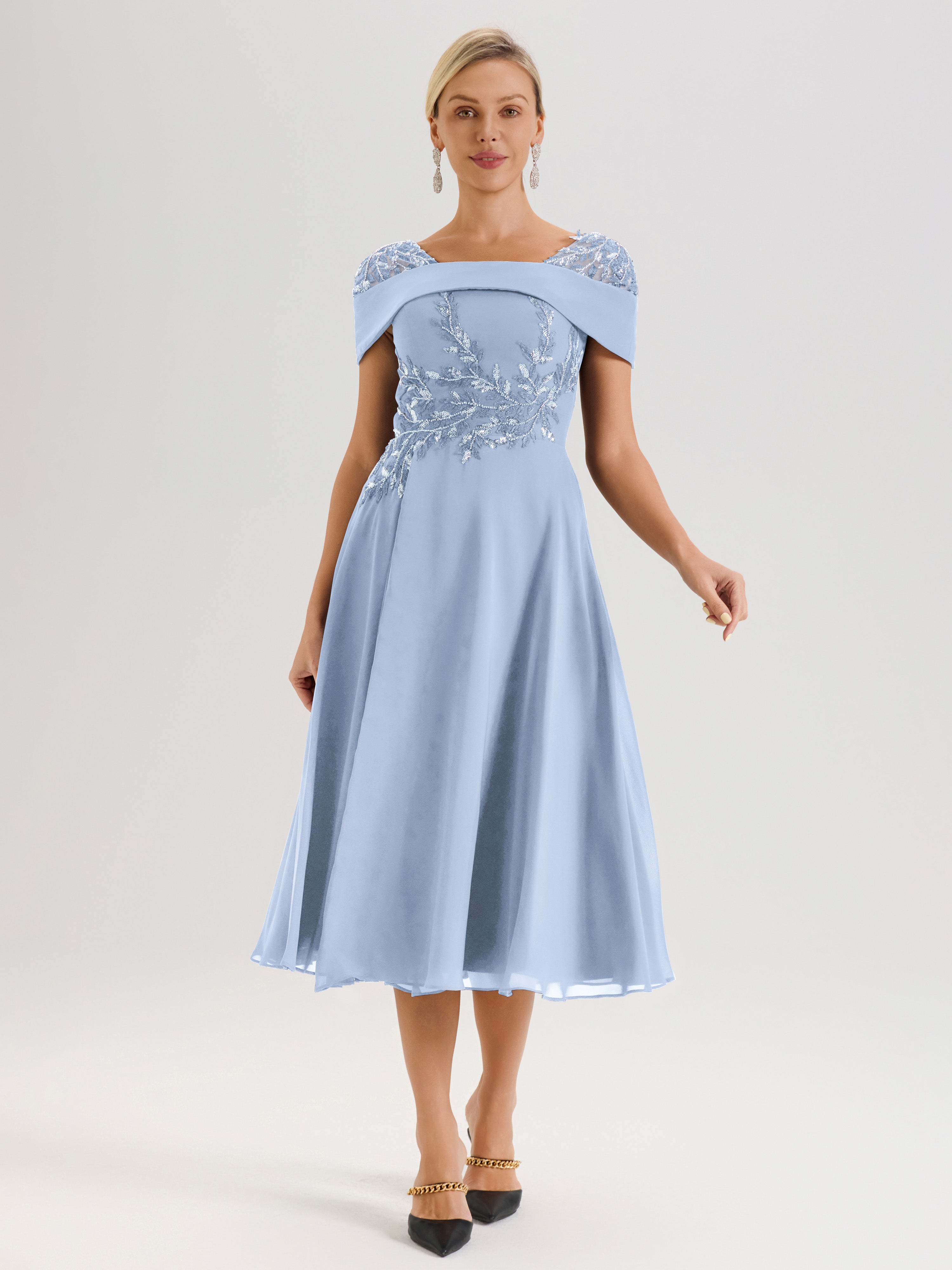 Cicinia Robe Trapèze Pour Mère De La Mariée Bleu Ciel En Mousseline Et Dentelle Col Carré Manches Courtes Longueur Mi-Mollet