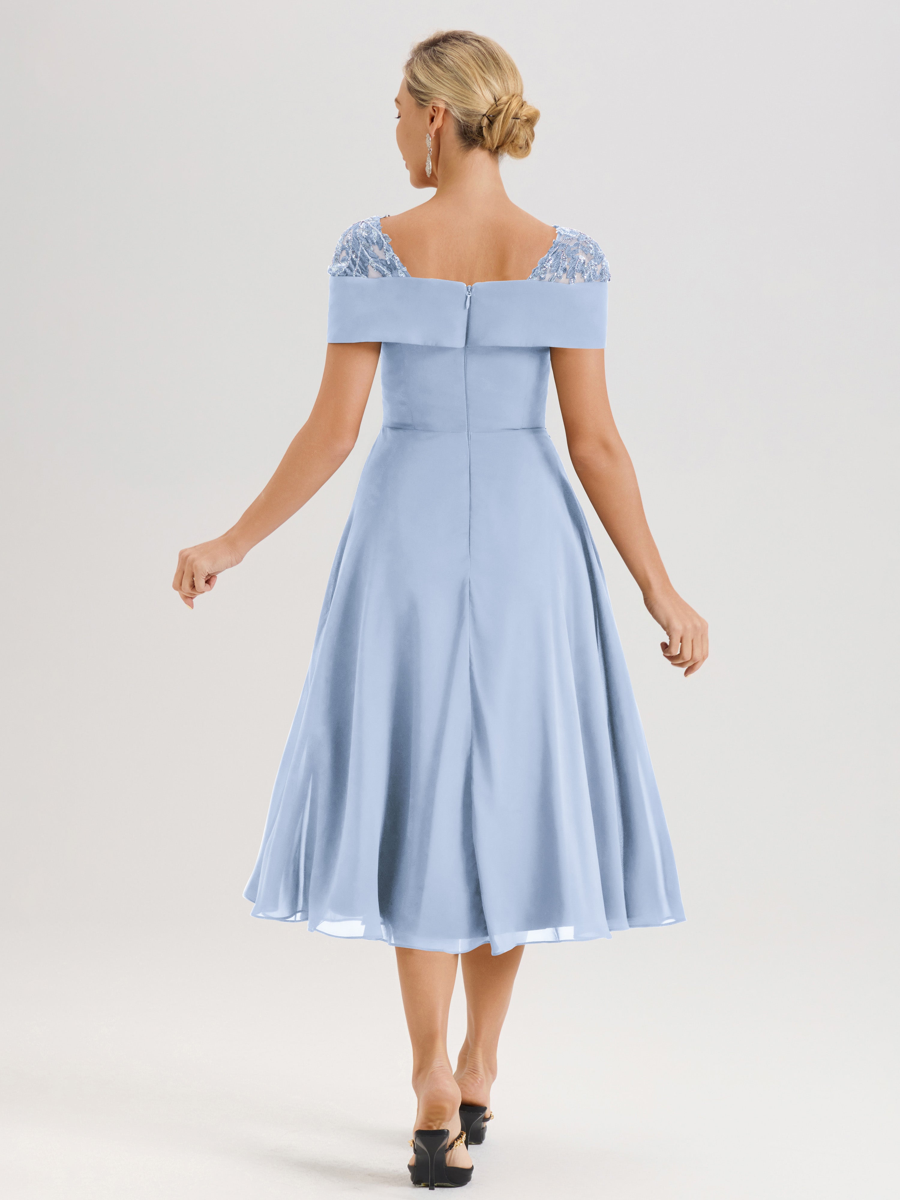 Cicinia Robe Trapèze Pour Mère De La Mariée Bleu Ciel En Mousseline Et Dentelle Col Carré Manches Courtes Longueur Mi-Mollet
