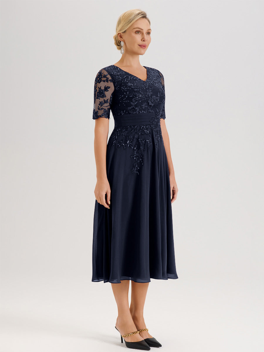 Cicinia Robe Mère De La Mariée Moderne Bleu Marine Décolleté En V Manches Courtes Longueur Mi-Mollet