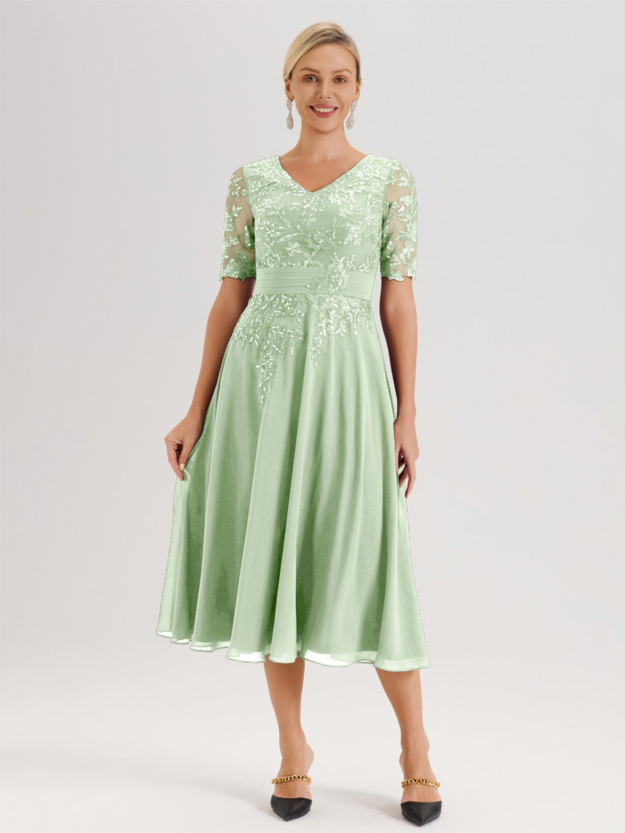 Cicinia Robe Mère De La Mariée Moderne Sauge Poudrée Décolleté En V Manches Courtes Longueur Mi-Mollet