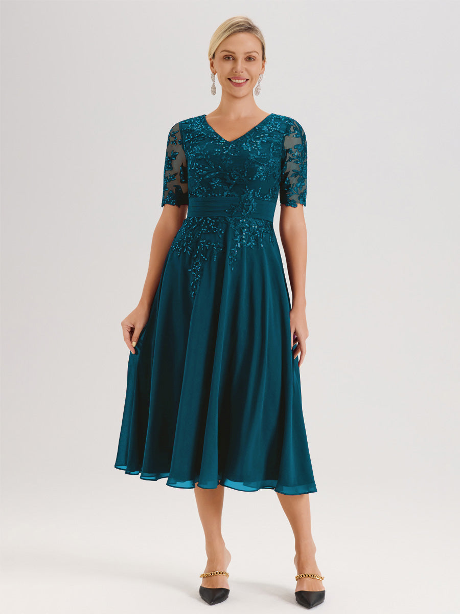 Cicinia Robe Mère De La Mariée Moderne Bleu Encre Décolleté En V Manches Courtes Longueur Mi-Mollet