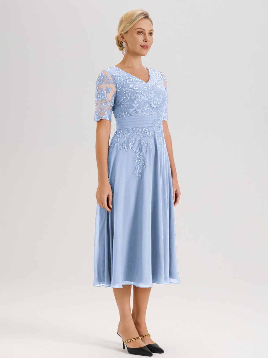 Cicinia Robe Mère De La Mariée Moderne Bleu Ciel Décolleté En V Manches Courtes Longueur Mi-Mollet