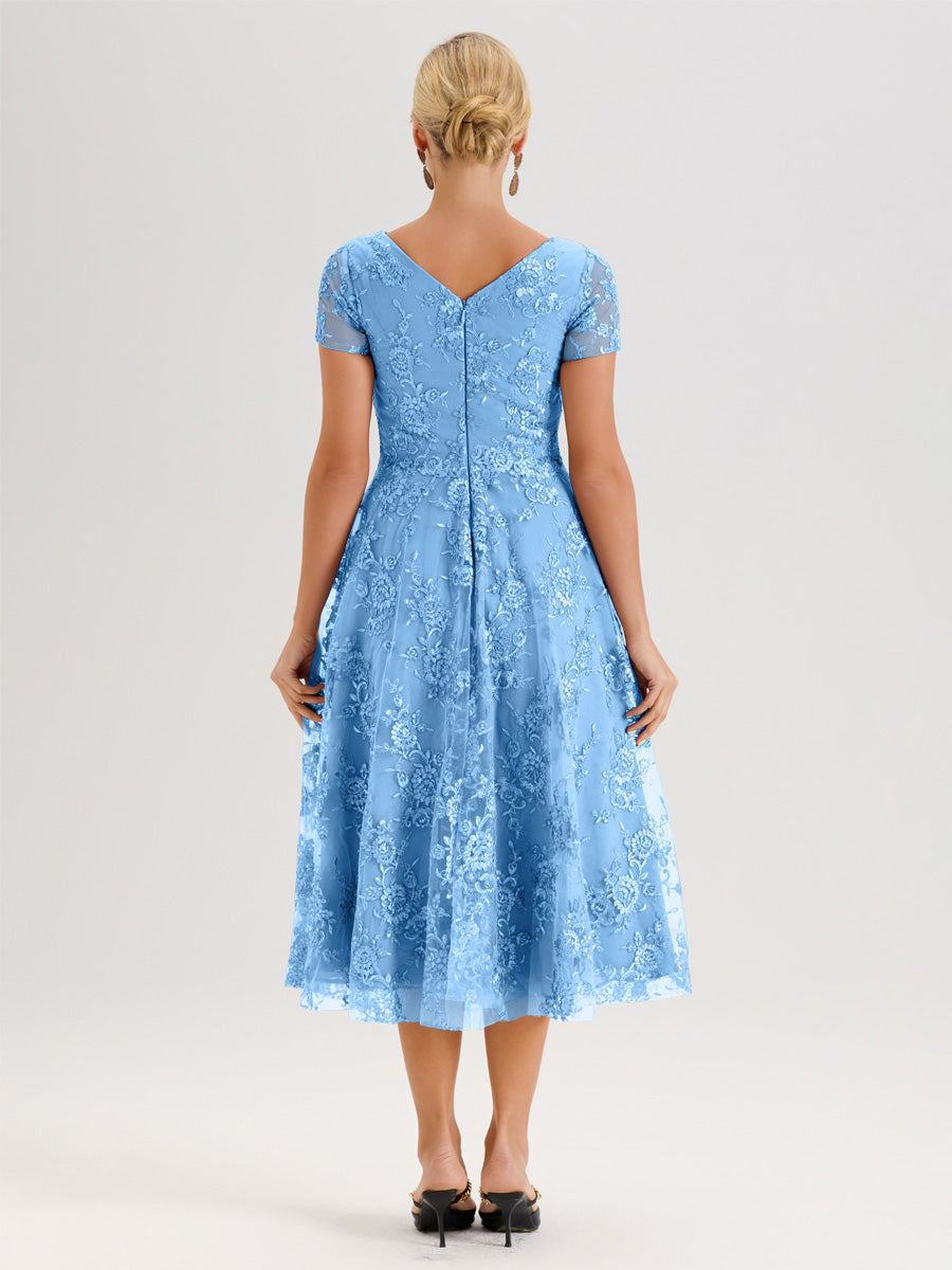 Cicinia Bleu Robe Mère De La Mariée Col Ras Du Cou Manches Courtes En Mousseline Et Dentelle Longueur Mi-Mollet