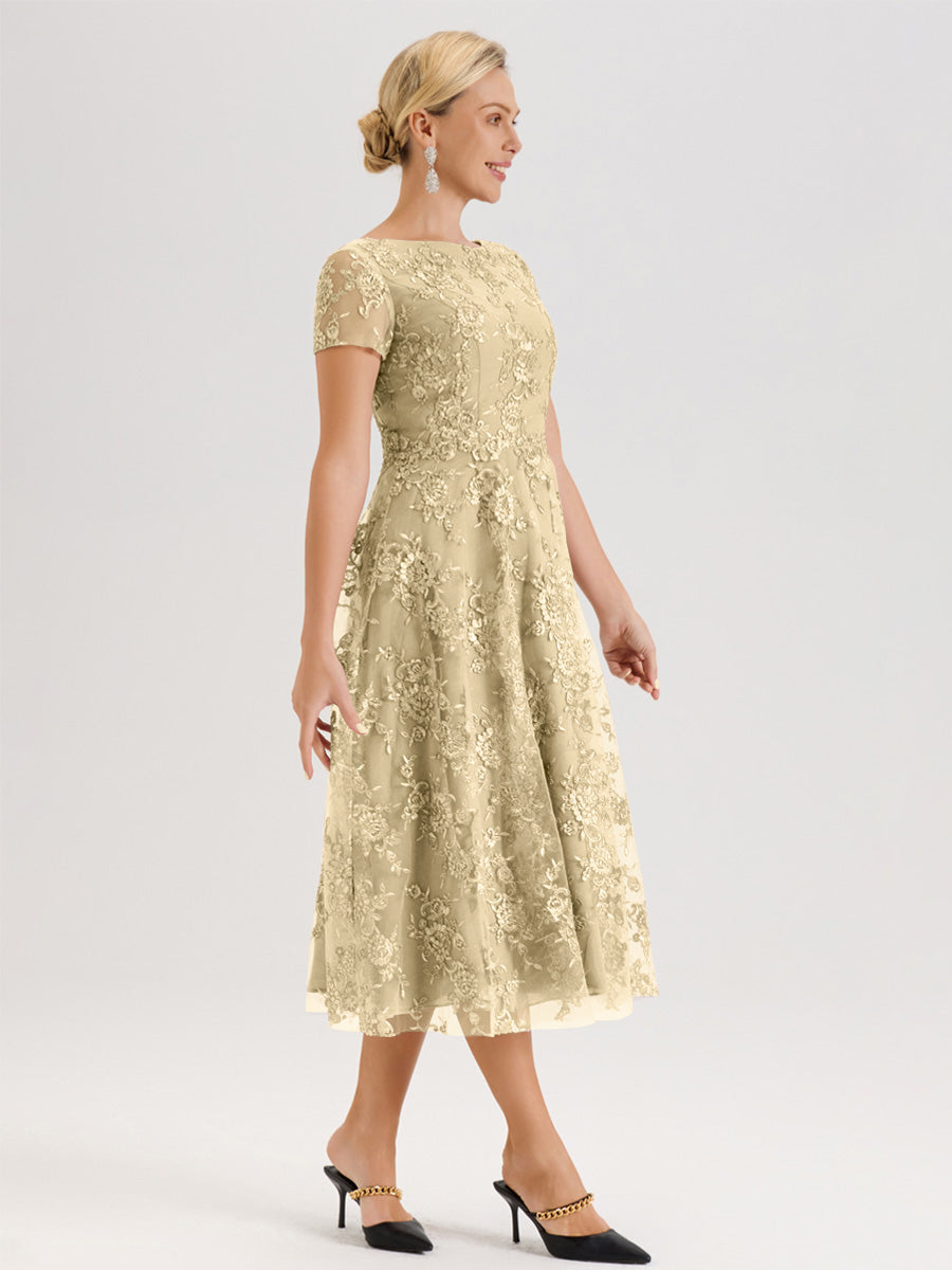 Cicinia Champagne Robe Mère De La Mariée Col Ras Du Cou Manches Courtes En Mousseline Et Dentelle Longueur Mi-Mollet