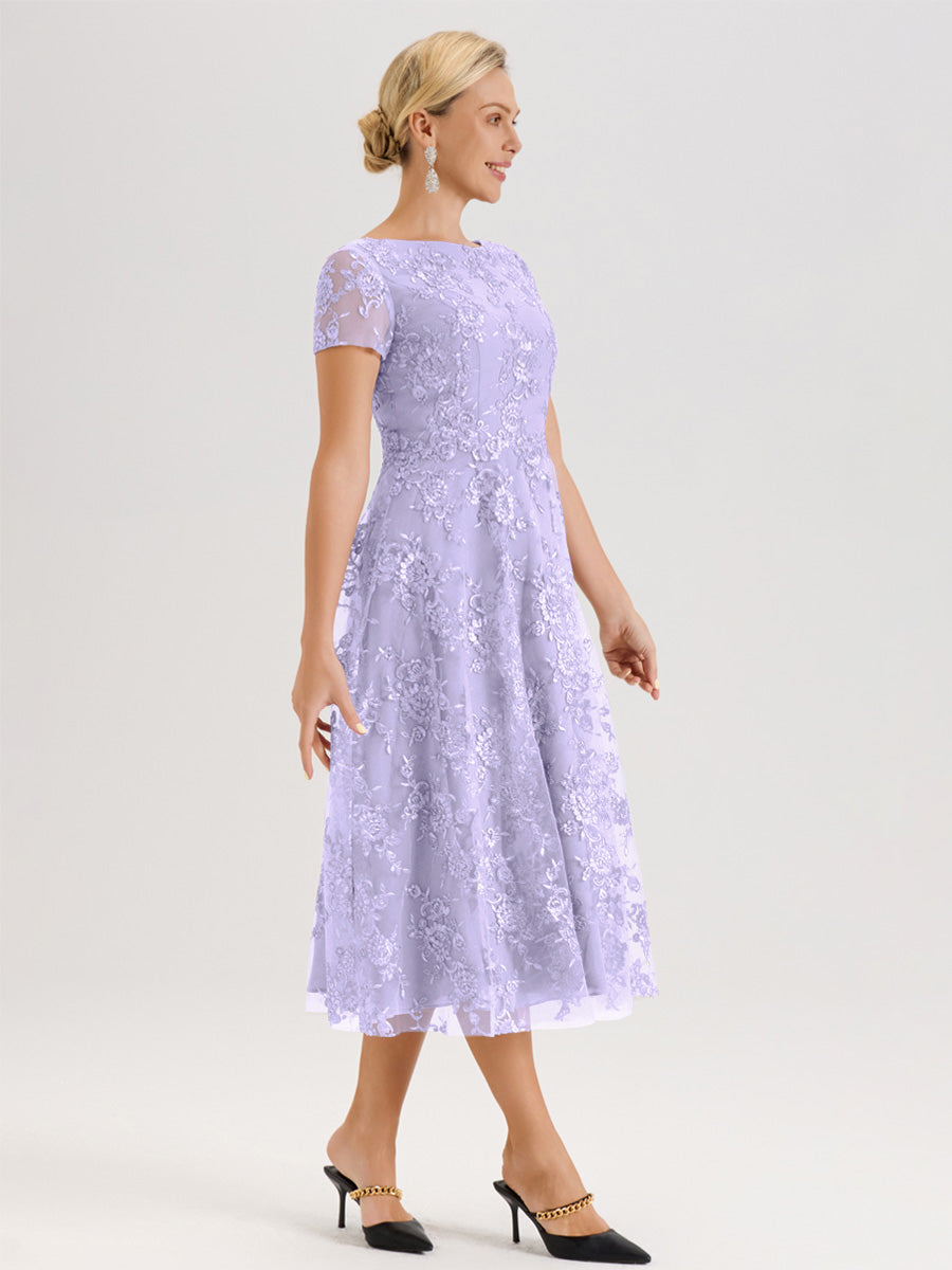 Cicinia Lilas Robe Mère De La Mariée Col Ras Du Cou Manches Courtes En Mousseline Et Dentelle Longueur Mi-Mollet