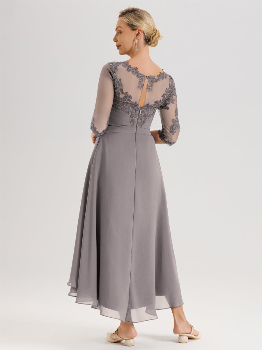 Cicinia Argent Robe Mère De La Mariée Col Ras Du Cou En Mousseline Et Dentelle Manches Trois-Quarts À Ourlet Asymétrique