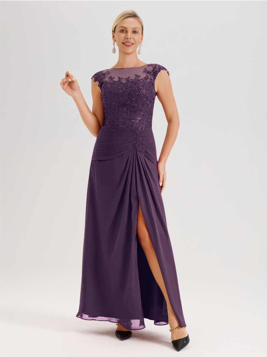 Cicinia Plum Robe De Mère De La Mariée Longue Ligne A En Dentelle Et Mousseline À Col Ras Du Cou Et Sans Manches