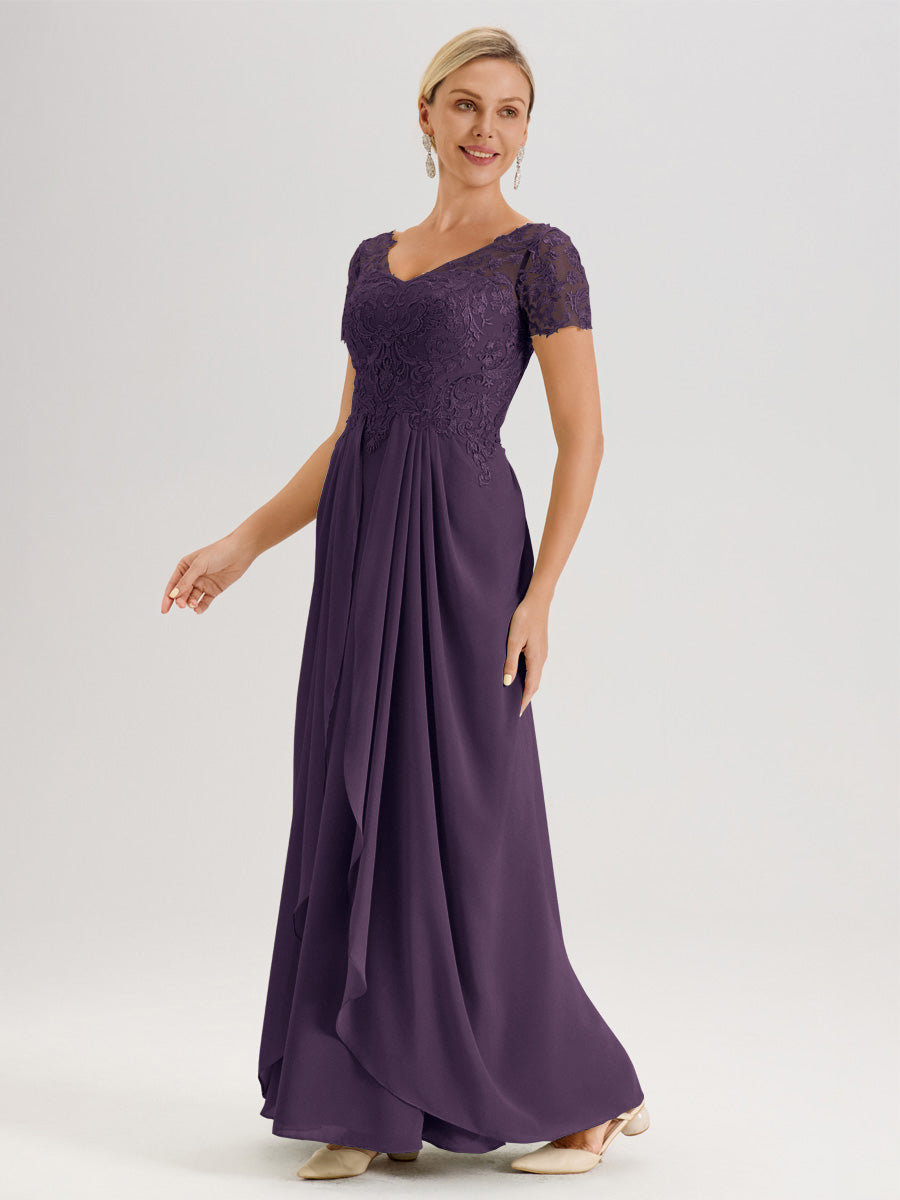 Cicinia Plum Robe De Mère De La Mariée Longue Ligne A En Dentelle Et Mousseline À Manches Courtes Et Décolleté En V