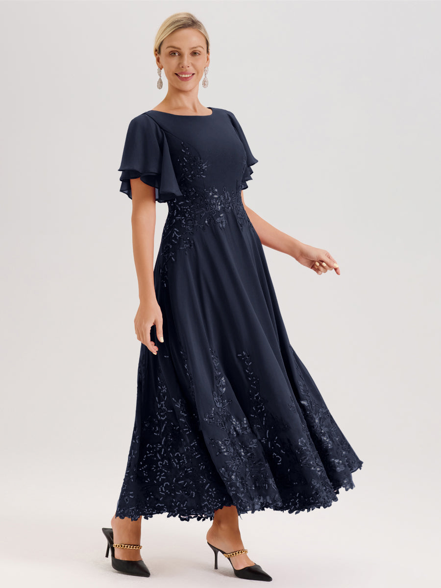 Cicinia Bleu Marine Robe De Mère De La Mariée Longue À La Cheville Ligne A En Dentelle Et Mousseline À Col Bateau Et Manches Courtes Volantées