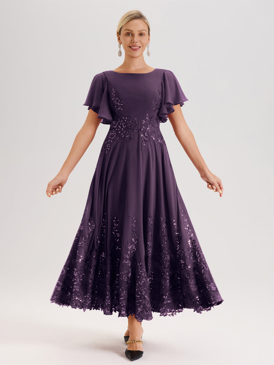 Cicinia Plum Robe De Mère De La Mariée Longue À La Cheville Ligne A En Dentelle Et Mousseline À Col Bateau Et Manches Courtes Volantées