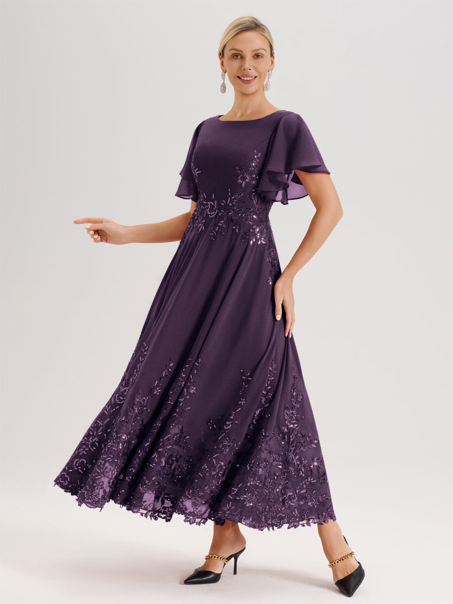 Cicinia Plum Robe De Mère De La Mariée Longue À La Cheville Ligne A En Dentelle Et Mousseline À Col Bateau Et Manches Courtes Volantées