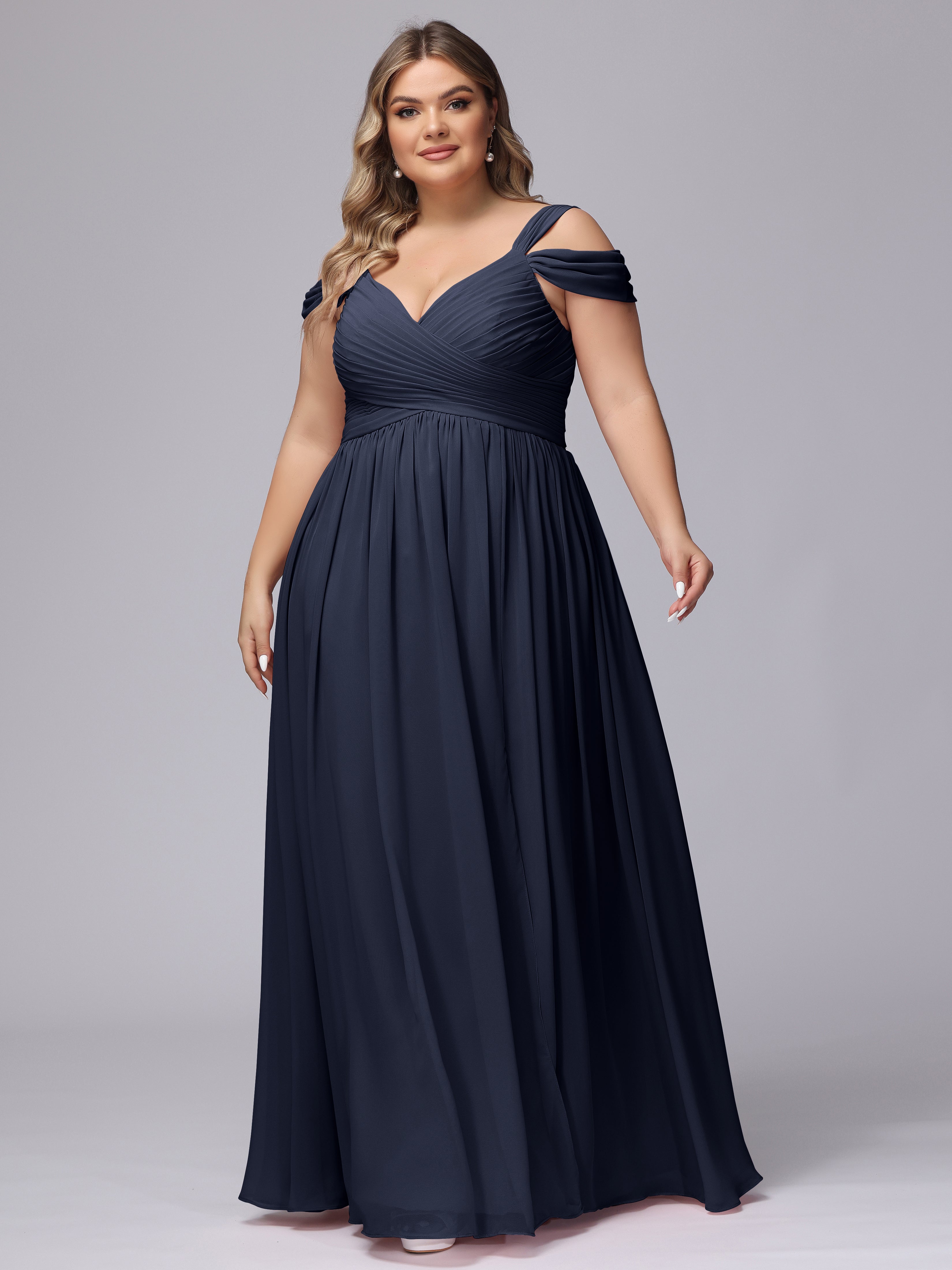 Robes De Demoiselle D'Honneur Bleu Marine Foncé Fendue Col V Dos En V Mousseline Robes Demoiselle D'Honneur Grande Taille