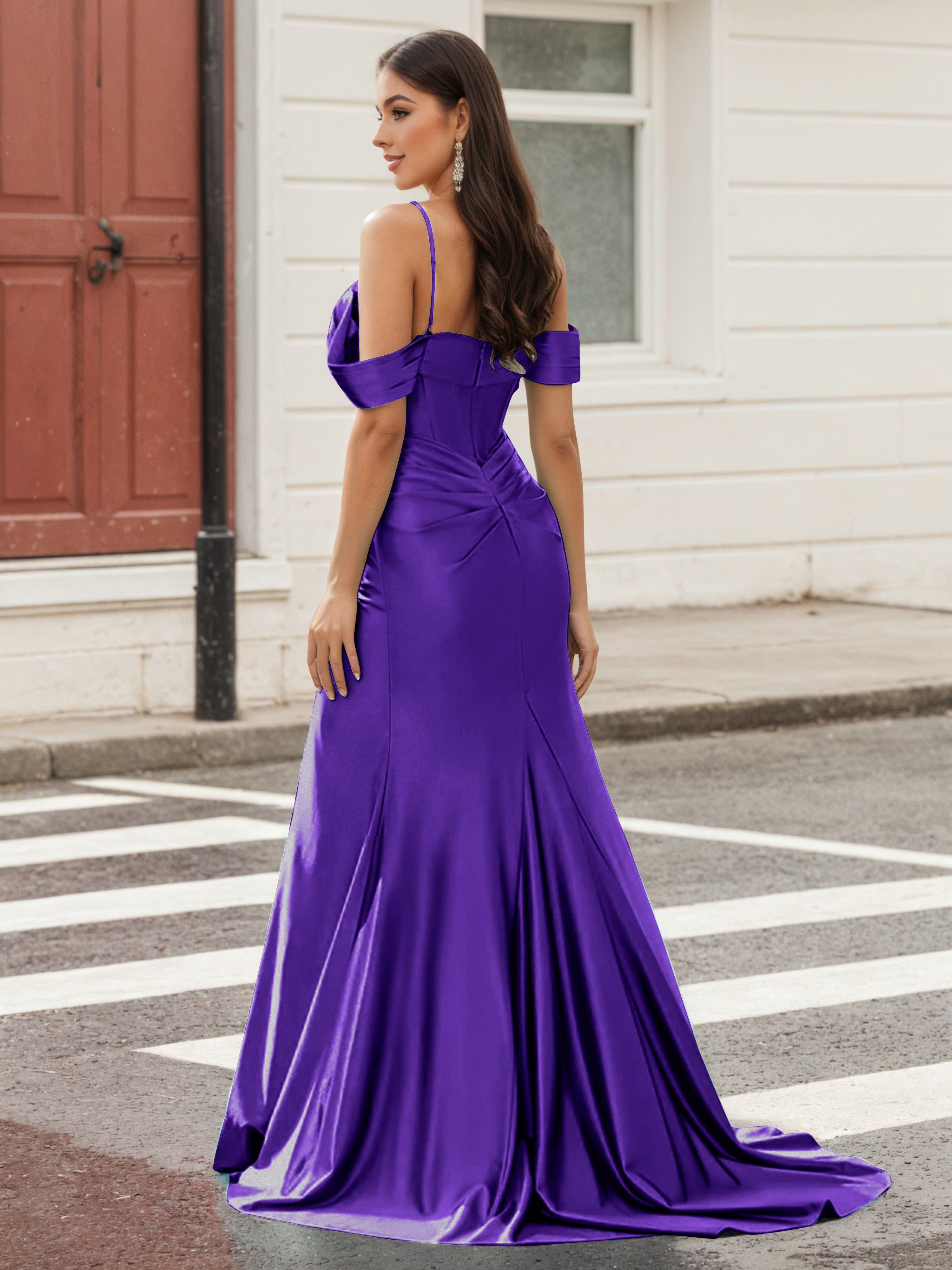 Cicinia REGENCE Robe de Soirée Longue en Tissu Extensible Fourreau à Bretelles Spaghetti Perlé Fente