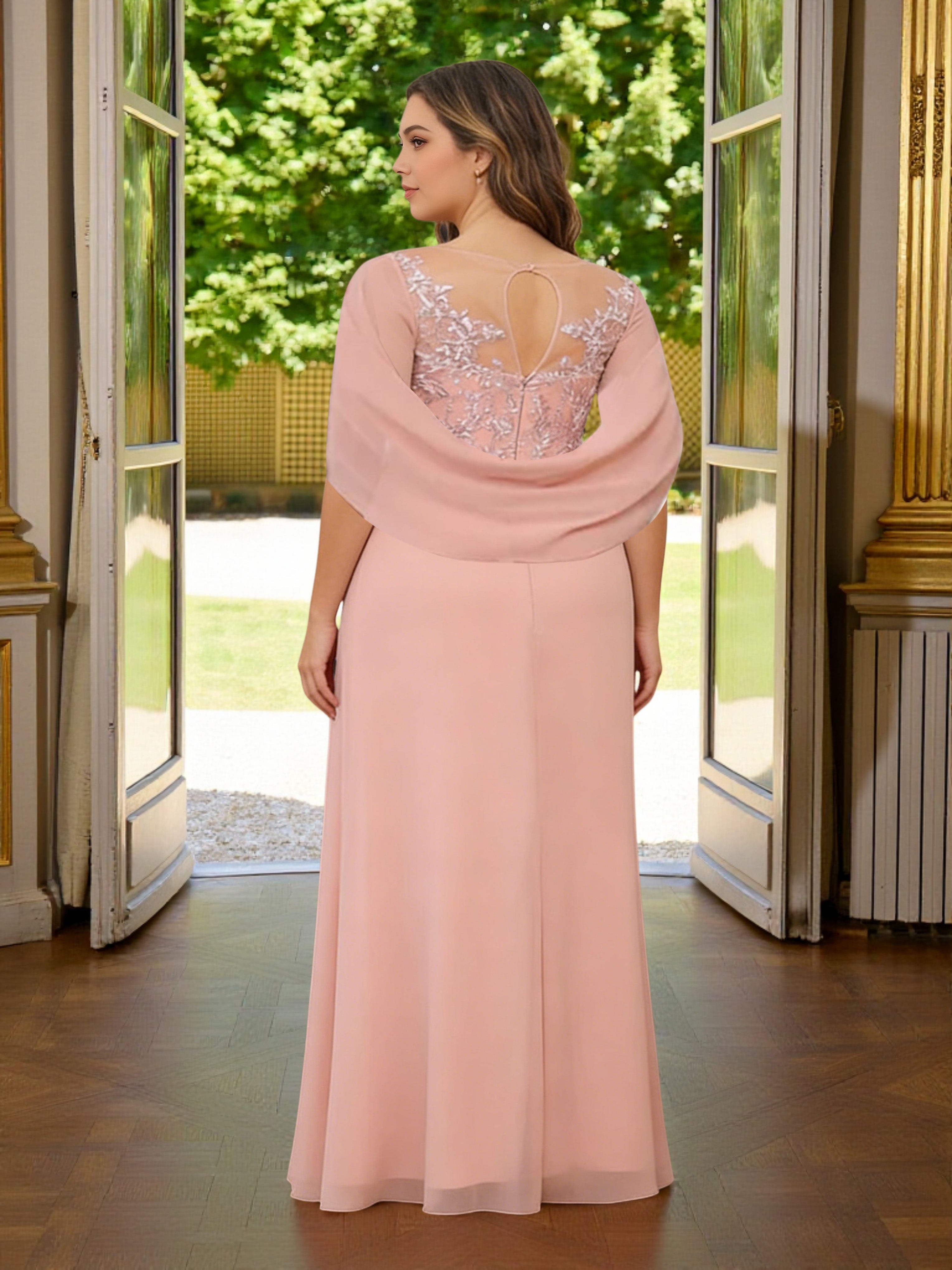 Cicinia Rose Robe Grande Taille pour Mère de la Mariée Longue Fourreau en Mousseline Manches Cape