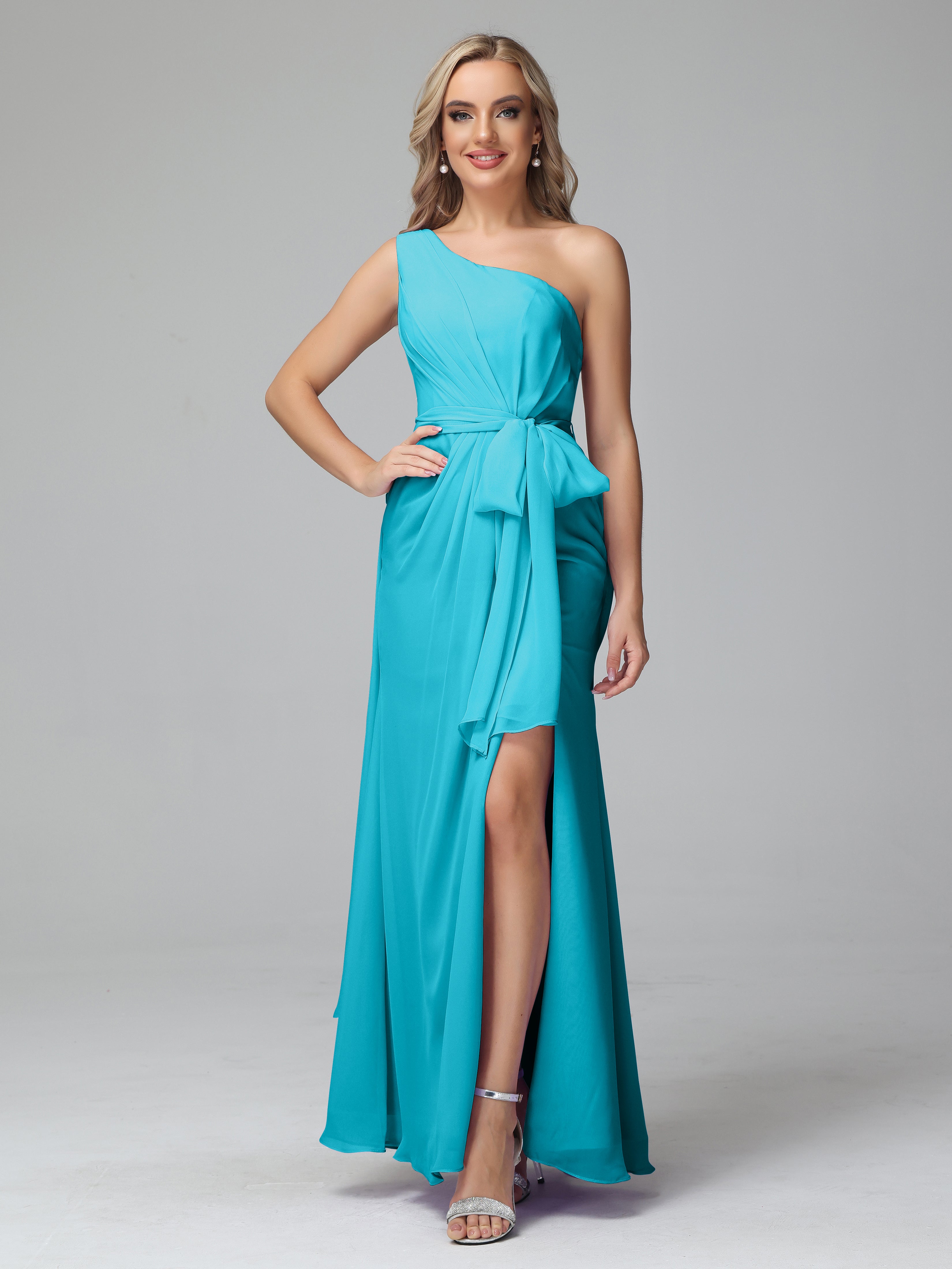 Robes De Demoiselle D'Honneur Vert Jade Trapèze Décolleté Asymétrique Mousseline Robe De Demoiselle D'Honneur Avec Plissé