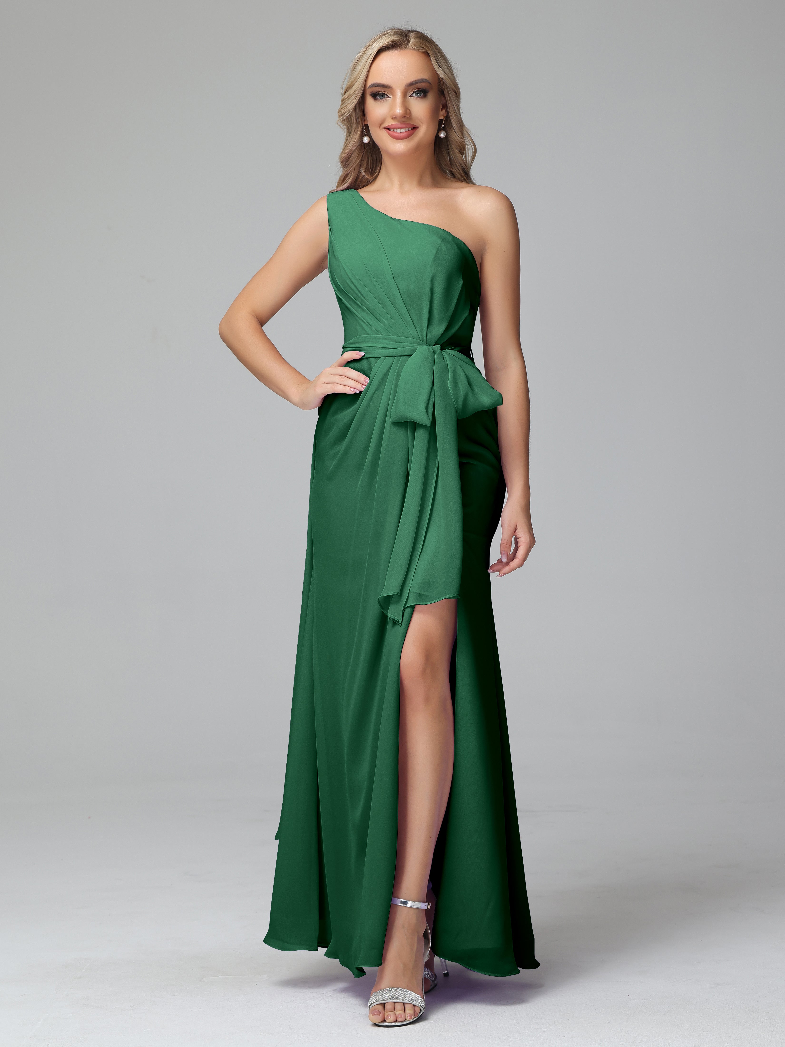 Robes De Demoiselle D'Honneur Vert Foncé Trapèze Décolleté Asymétrique Mousseline Robe De Demoiselle D'Honneur Avec Plissé