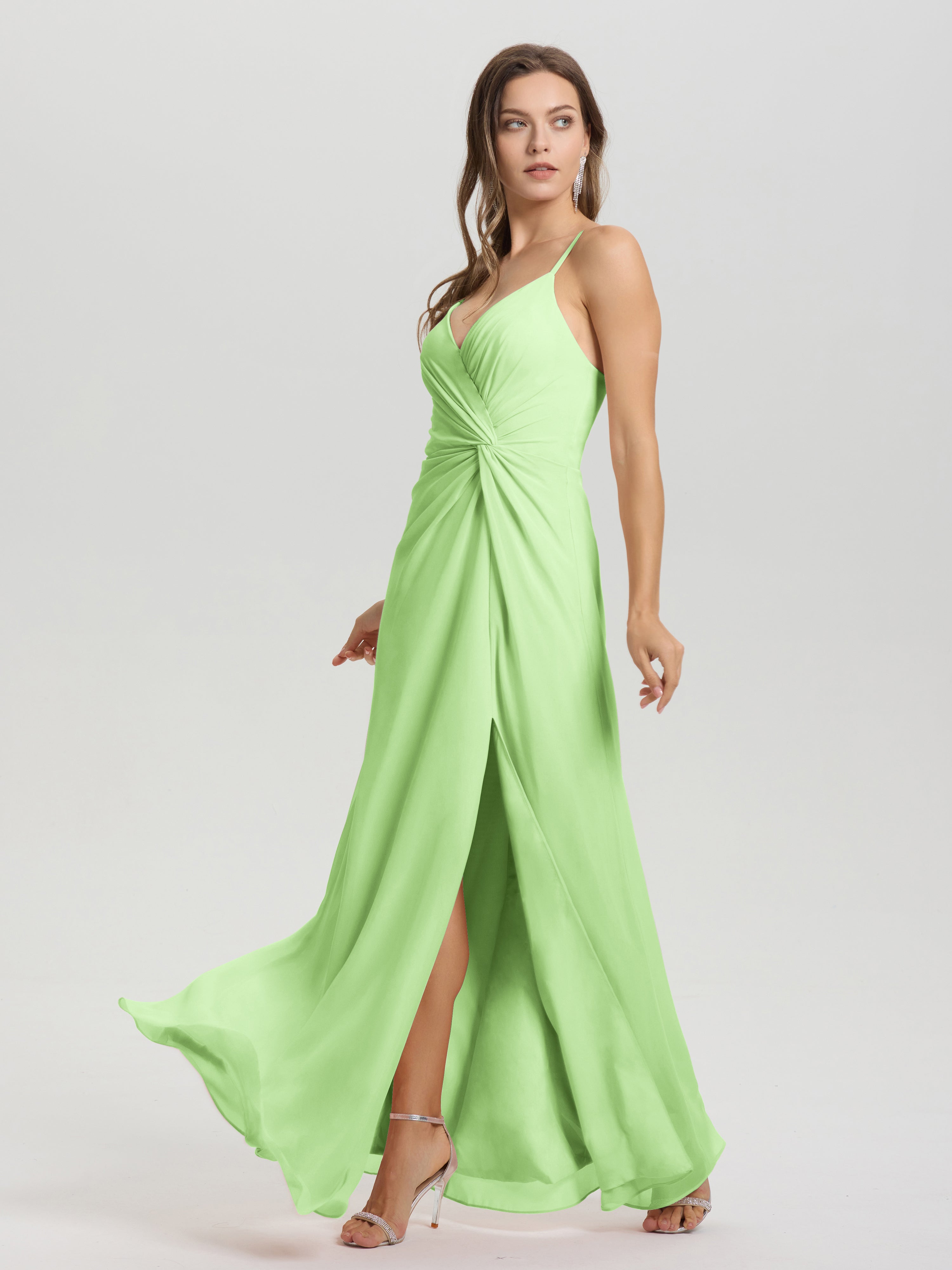 Robe Demoiselle D Honneur Vert Sauge Col V Fendue Trapèze Mousseline Robe Demoiselle D'Honneur Avec Plisée Devant