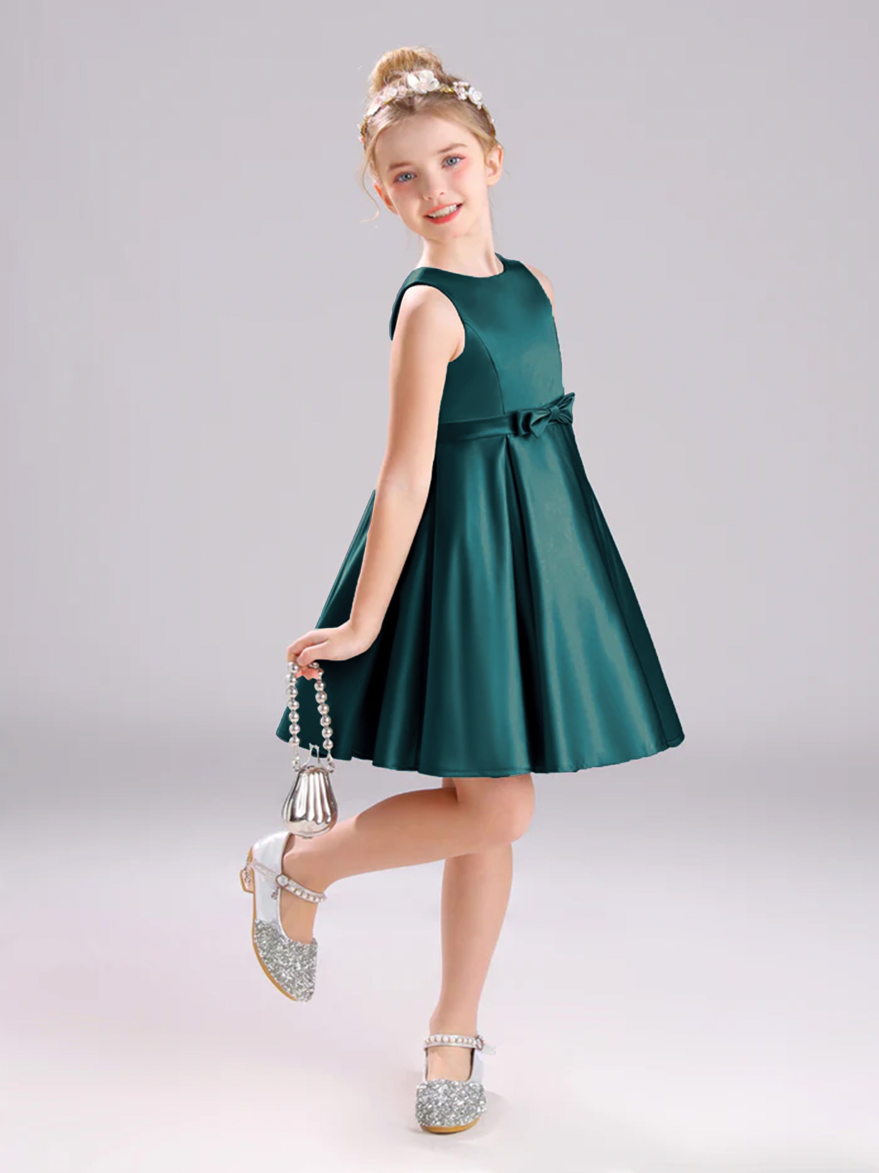 Col Bateau Sans Manches Satin Courte Robe Fille