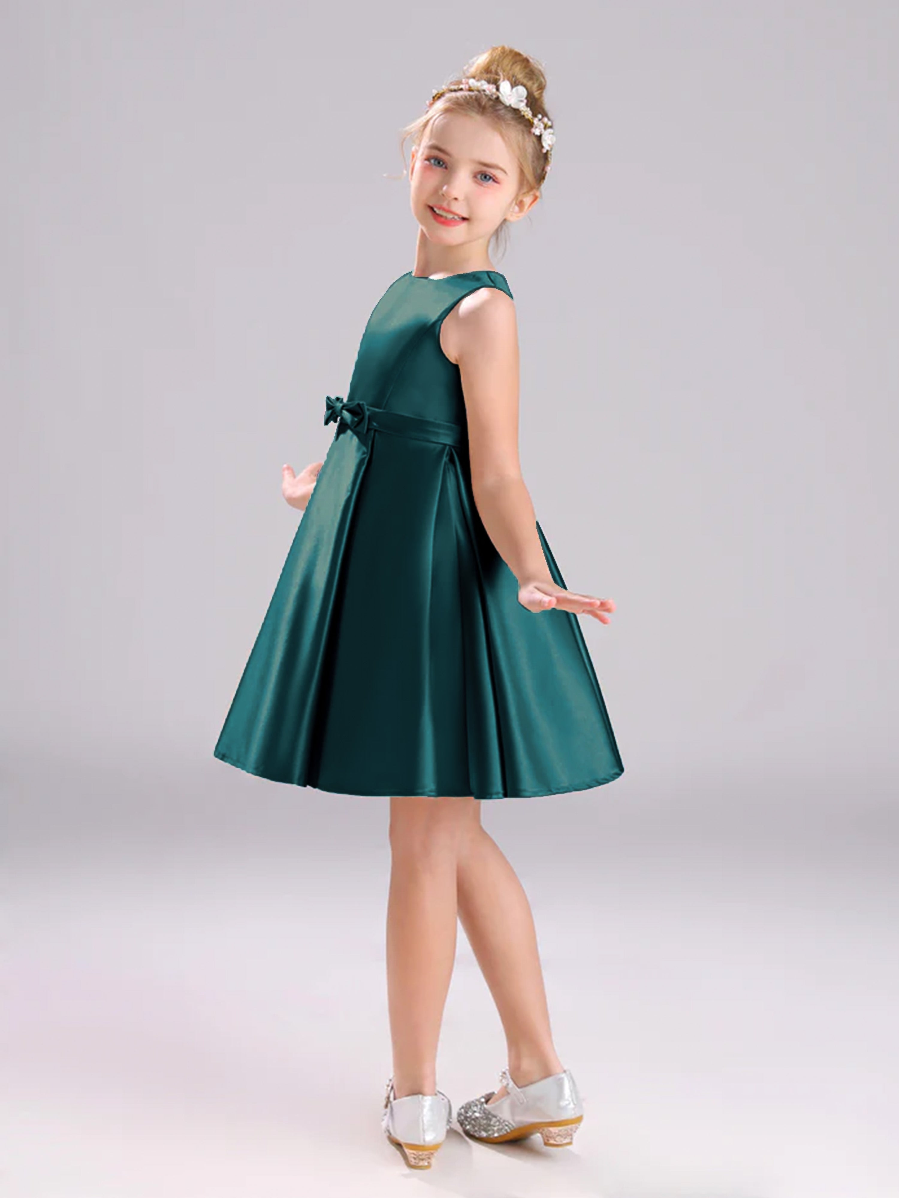 Col Bateau Sans Manches Satin Courte Robe Fille