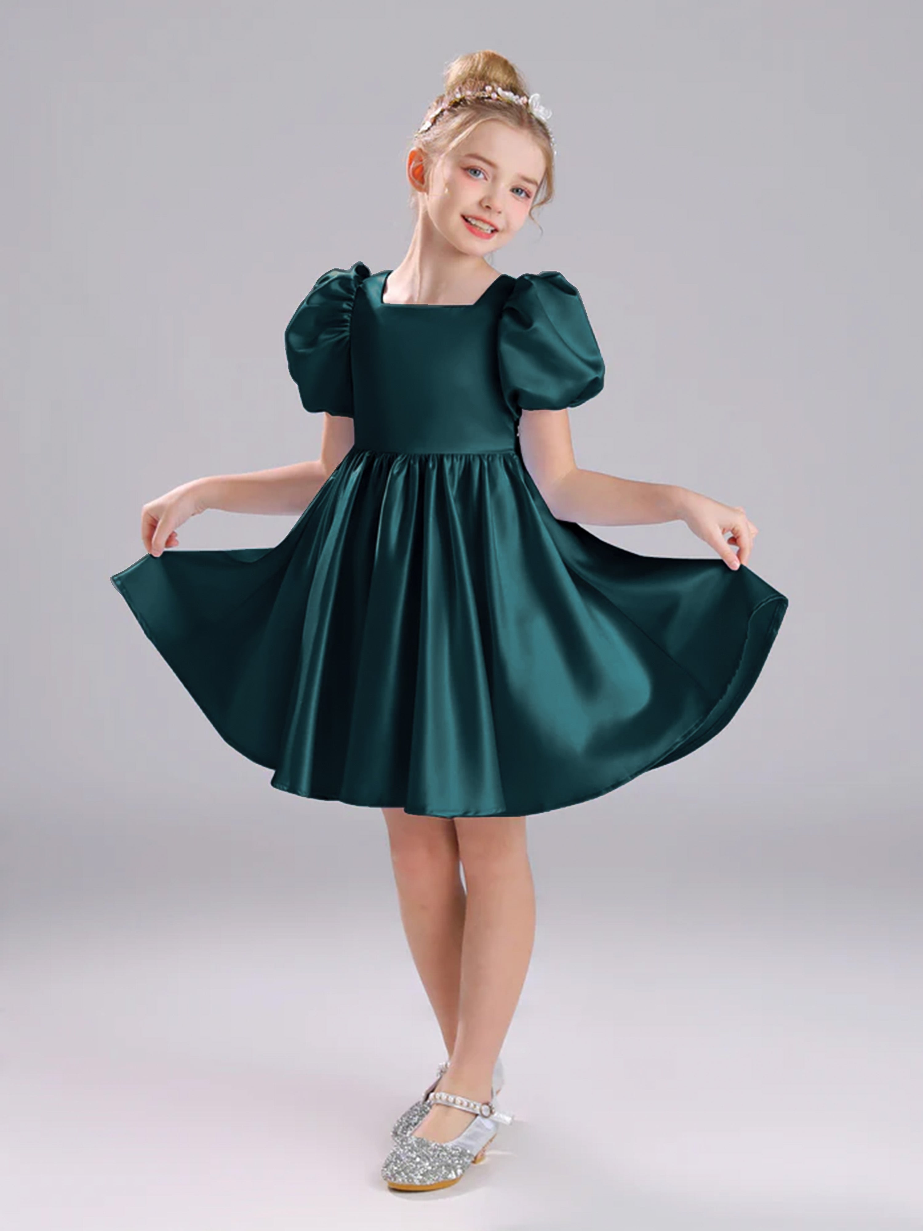 Col Carré Mancherons Satin Courte Robe Fille