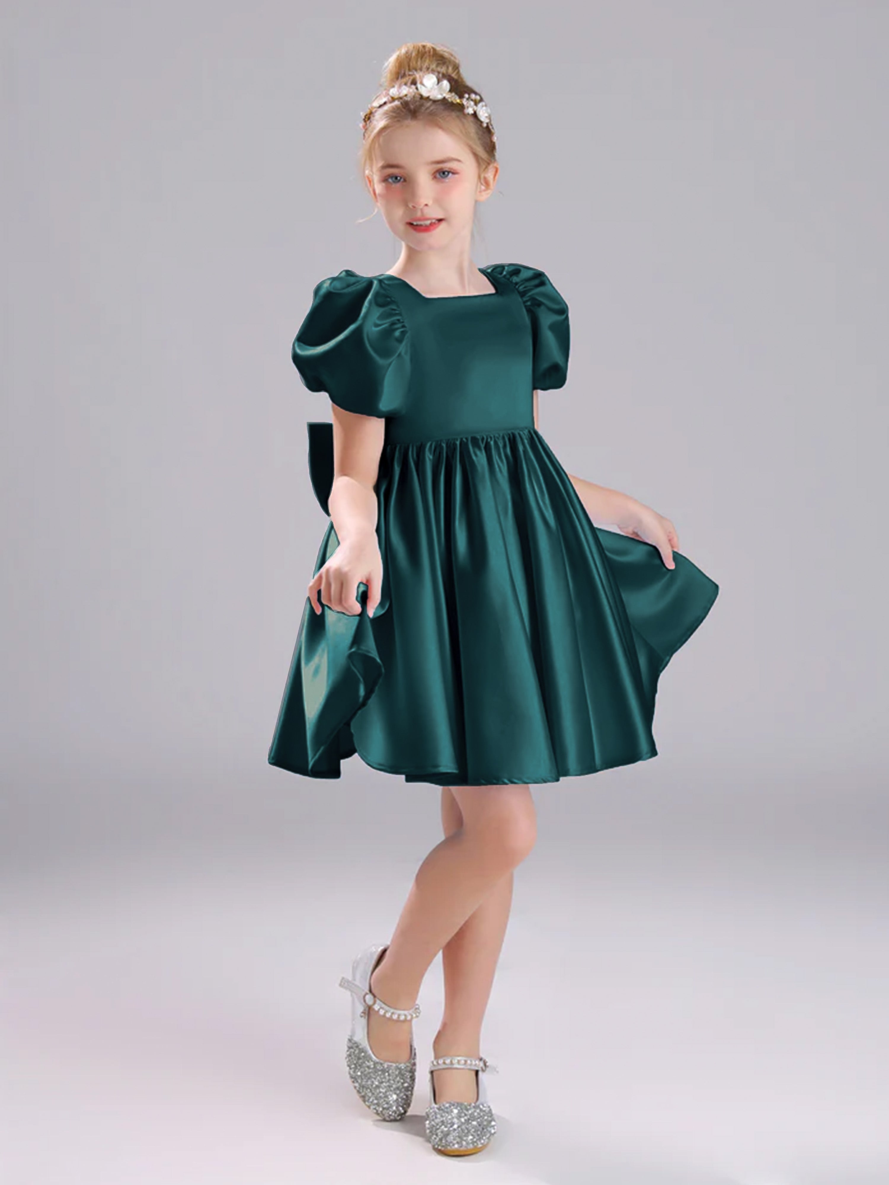 Col Carré Mancherons Satin Courte Robe Fille