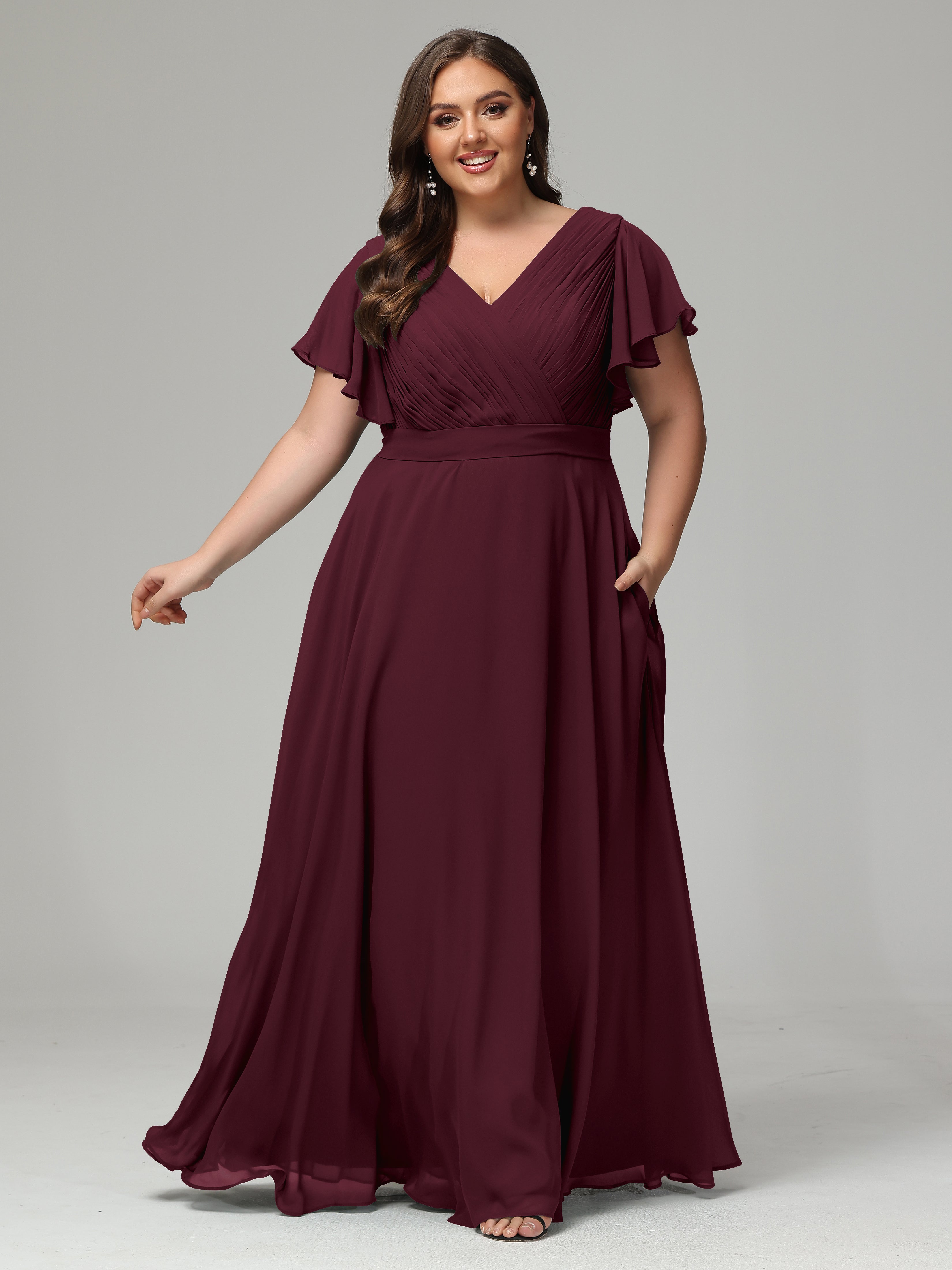 Robes De Demoiselle D'Honneur Cabernet Grande Taille Dos En V Manches Courtes Mousseline