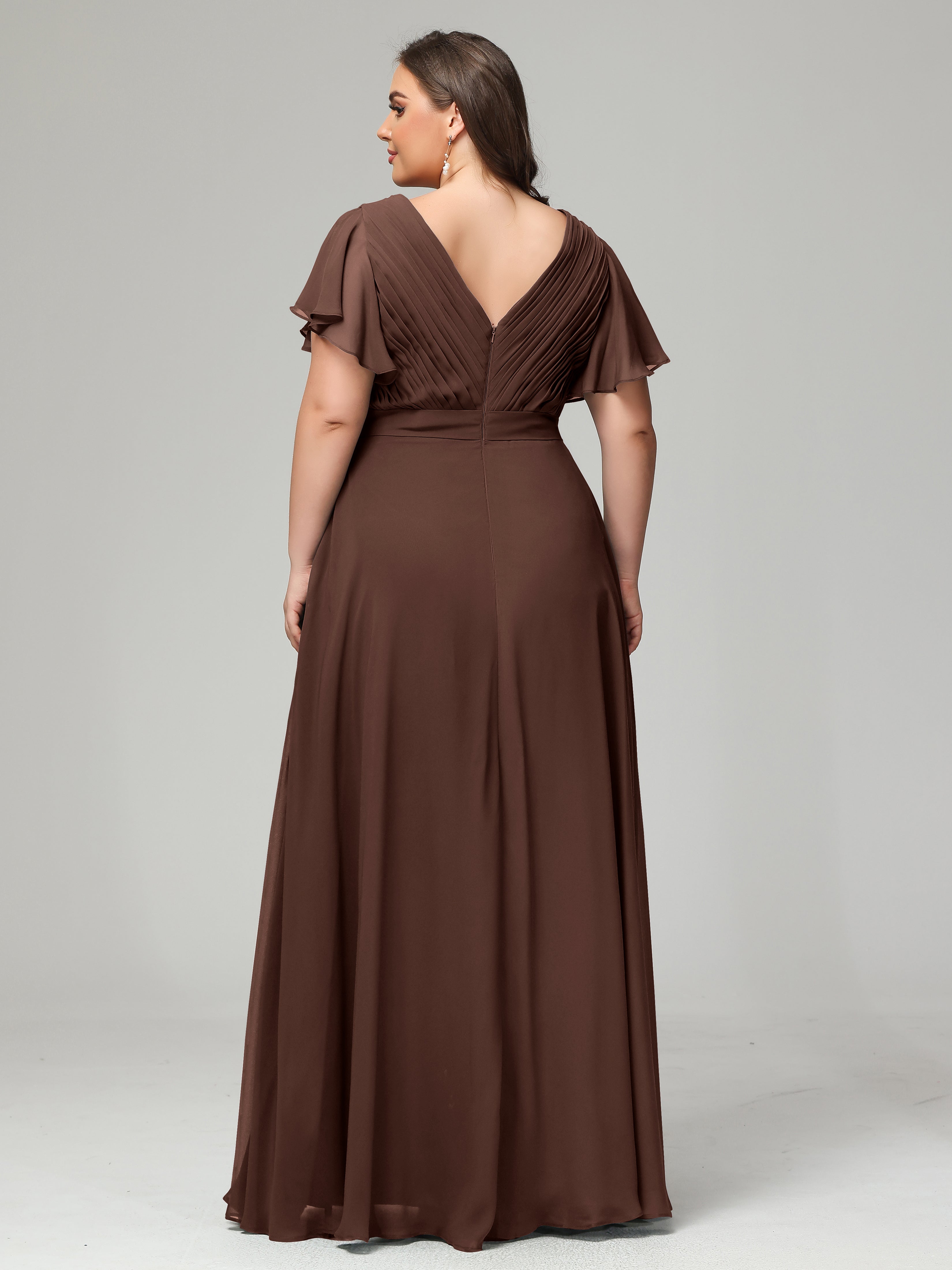 Robes De Demoiselle D'Honneur En Chocolat Grande Taille Dos En V Manches Courtes Mousseline