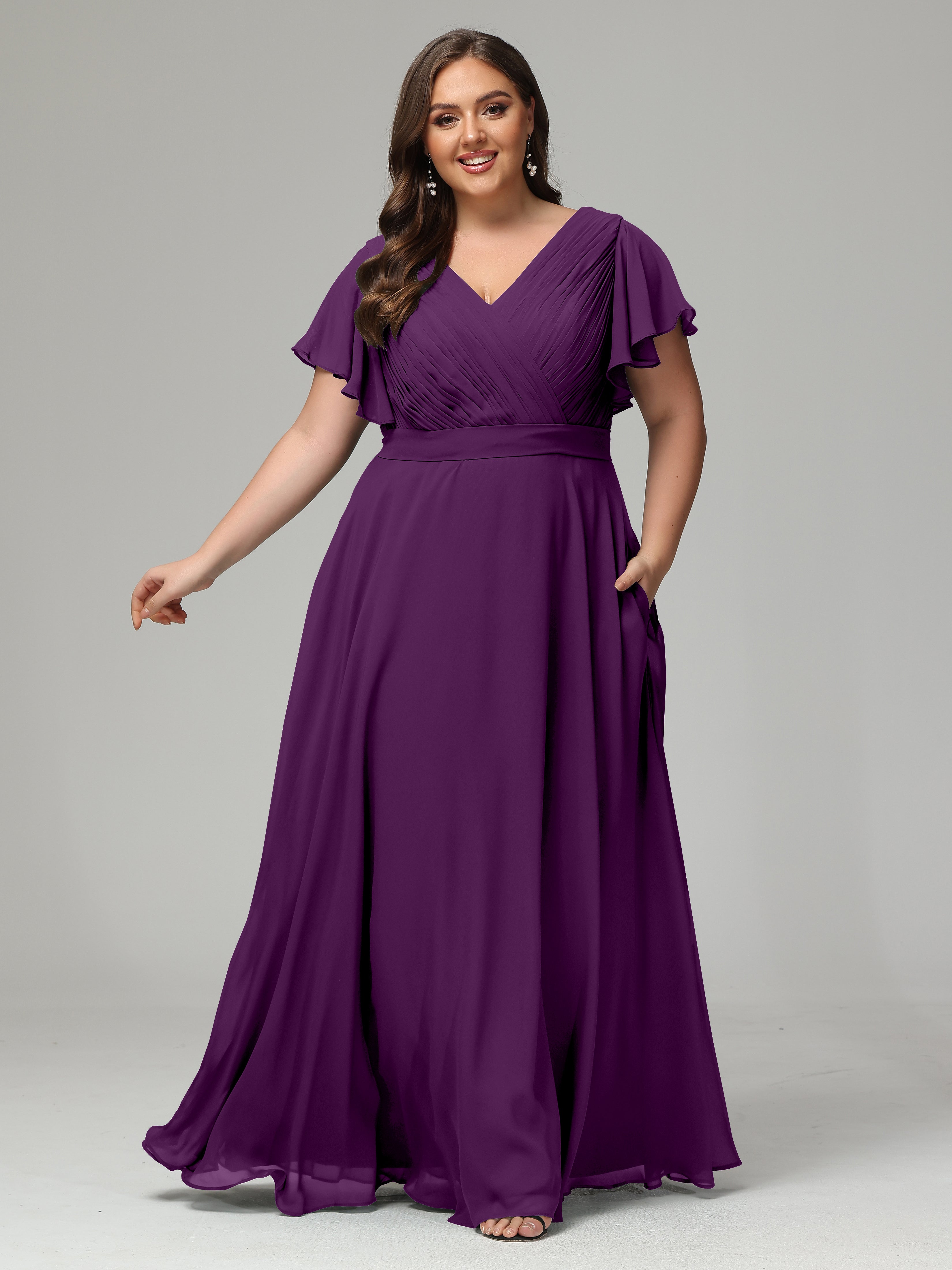 Robes De Demoiselle D'Honneur En Raisin Grande Taille Dos En V Manches Courtes Mousseline