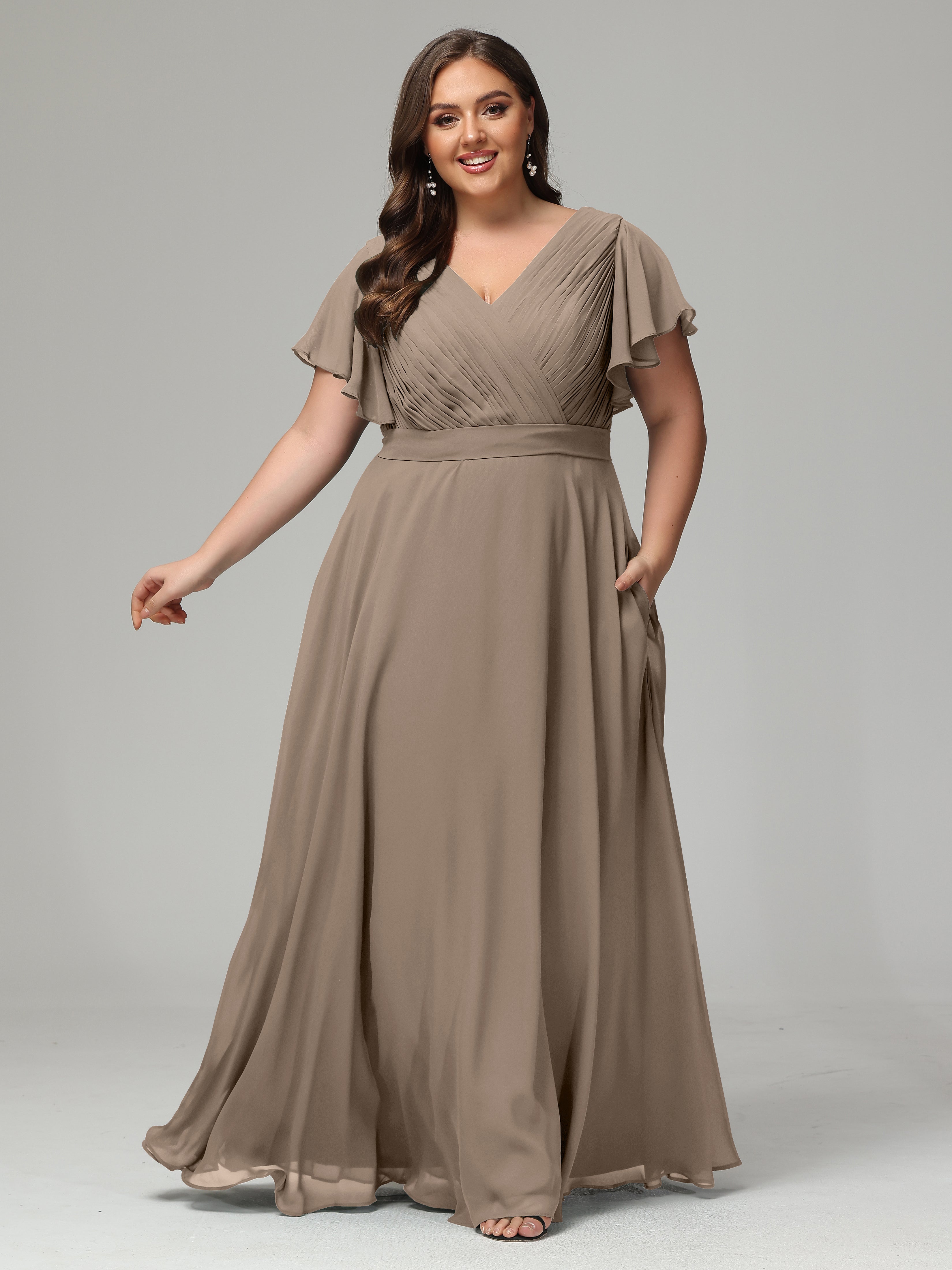 Robe Demoiselle D Honneur Taupe Grande Taille Dos En V Manches Courtes Mousseline