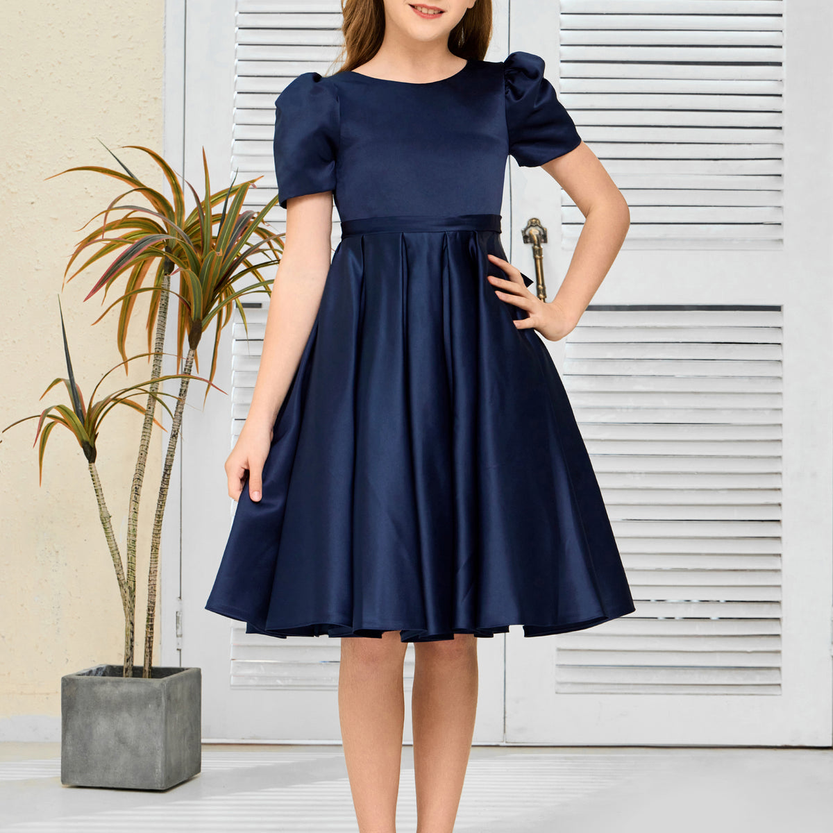 Robe Cintrée Noire Avec Motif Papillons - Marque FIFILLES Paris - Taille 1 (ZC616) - Occasion Très Bon état
