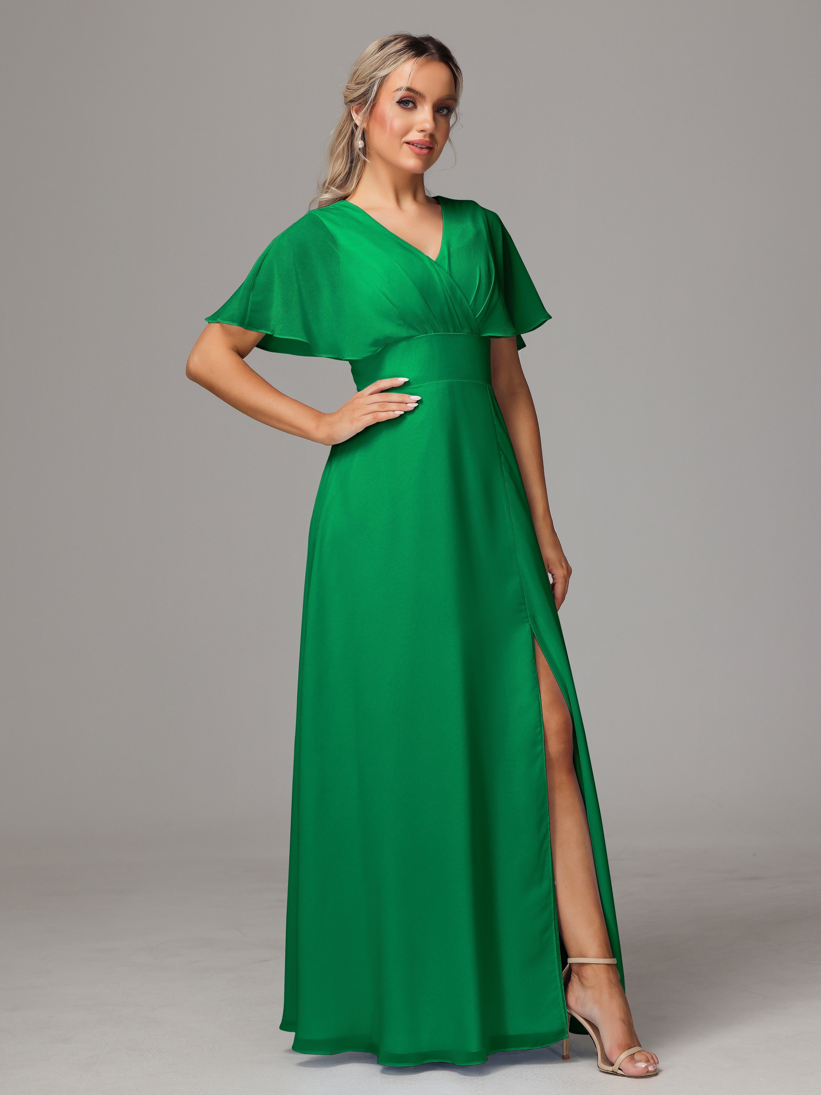 Robe Demoiselle D Honneur Vert Emeraude Trapèze Col V Fendue Devant Mousseline Robe Demoiselle D'Honneur