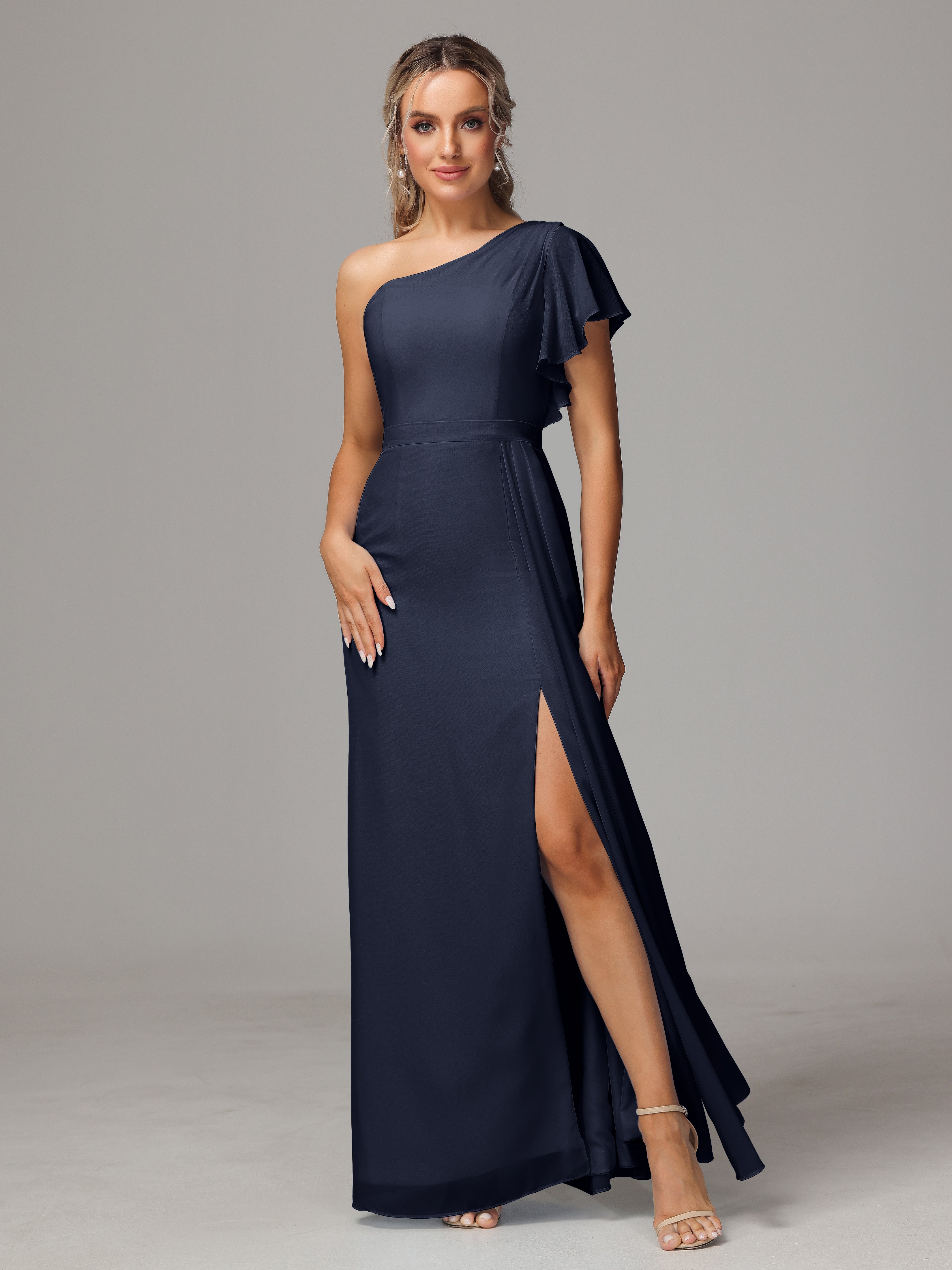 Robes De Demoiselle D'Honneur Bleu Marine Modestes Fourreau Seule Épaule Fendue Mousseline