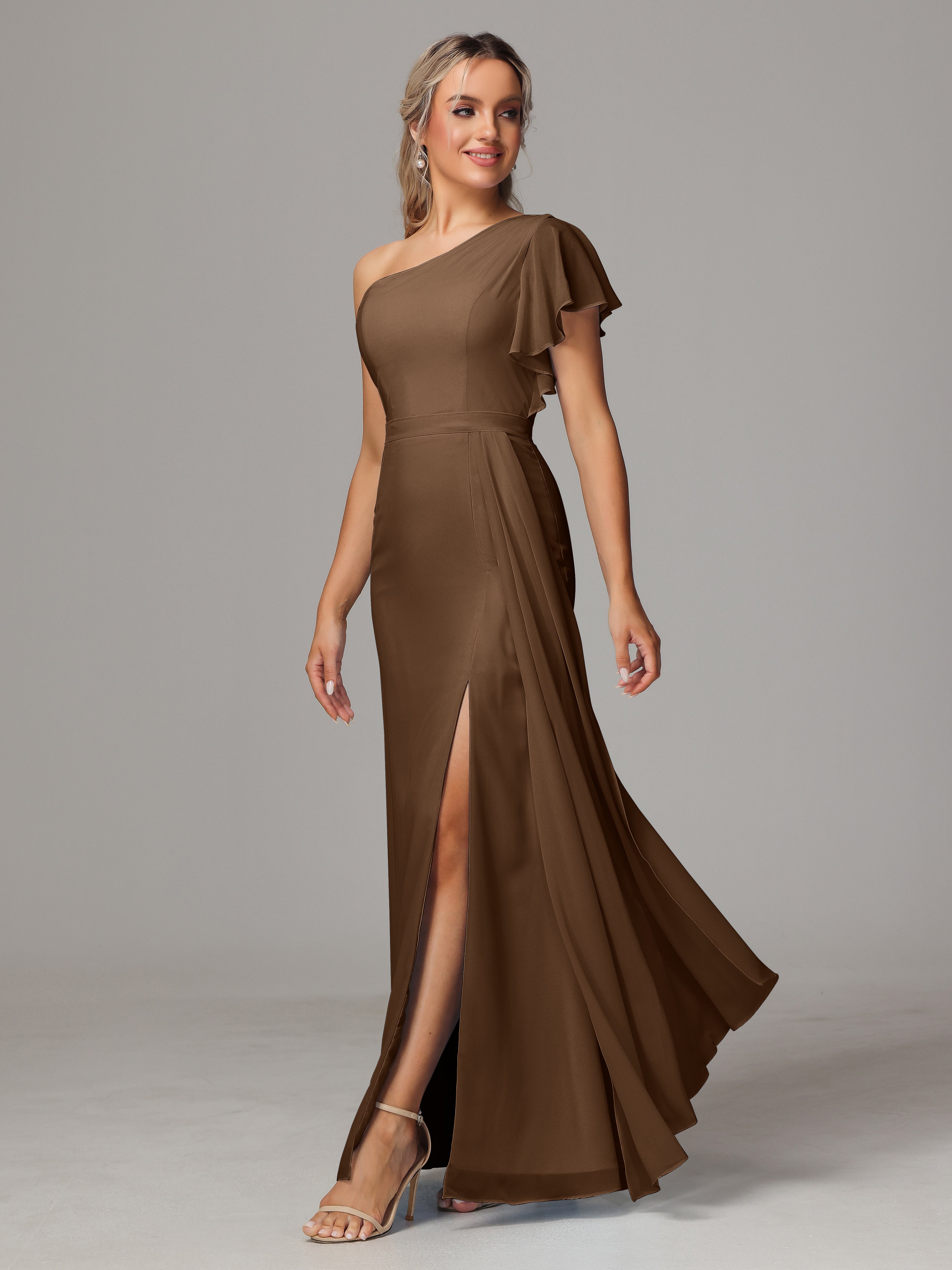 Robes De Demoiselle D'Honneur Brun Fourreau Seule Épaule Fendue Mousseline Robe Demoiselle D'Honneur