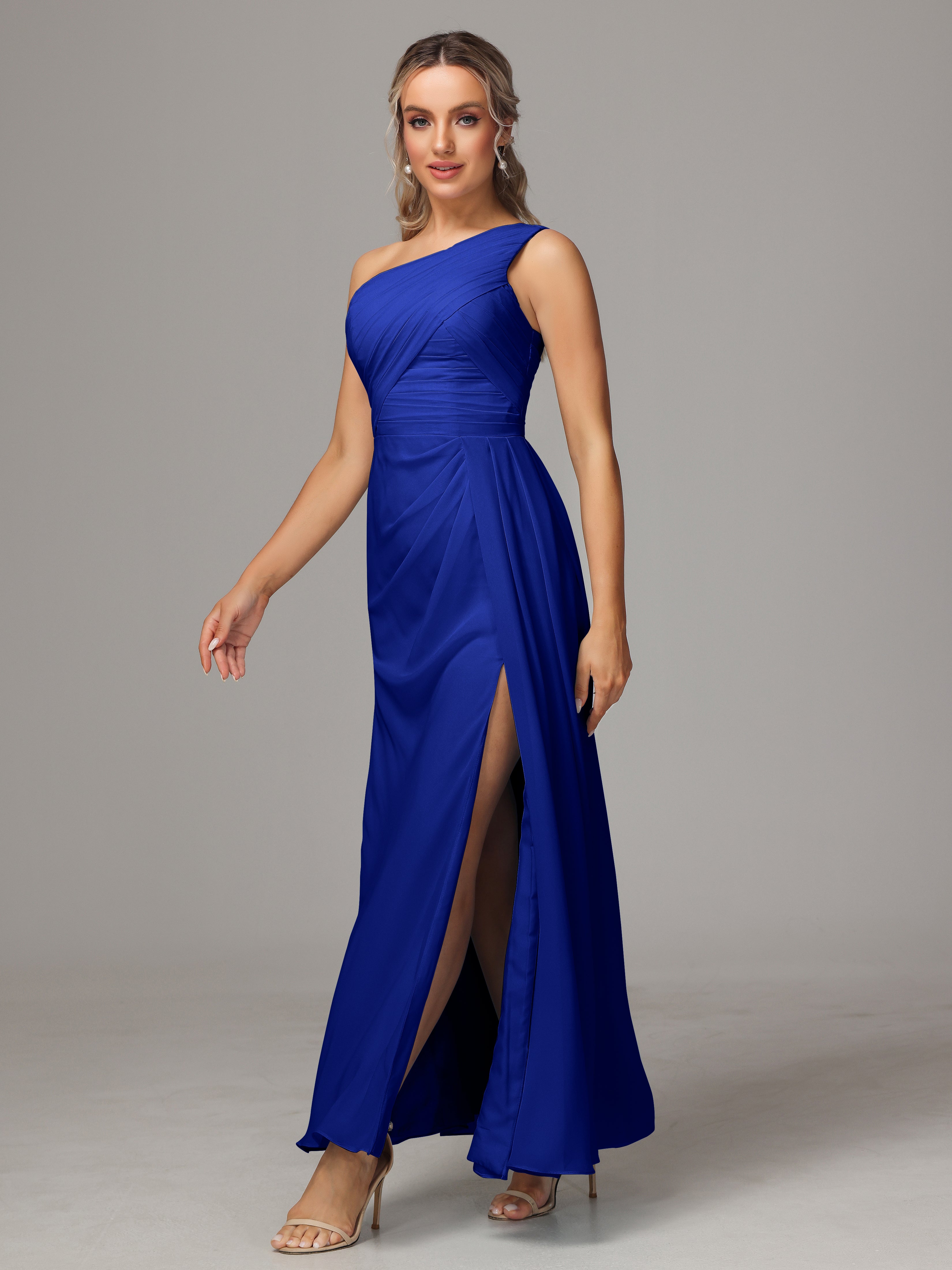 Robe De Demoiselle D Honneur Bleu Royal Décolleté Asymétrique Trapèze Mousseline Longue Robes Demoiselle D'Honneur Avec Plissé