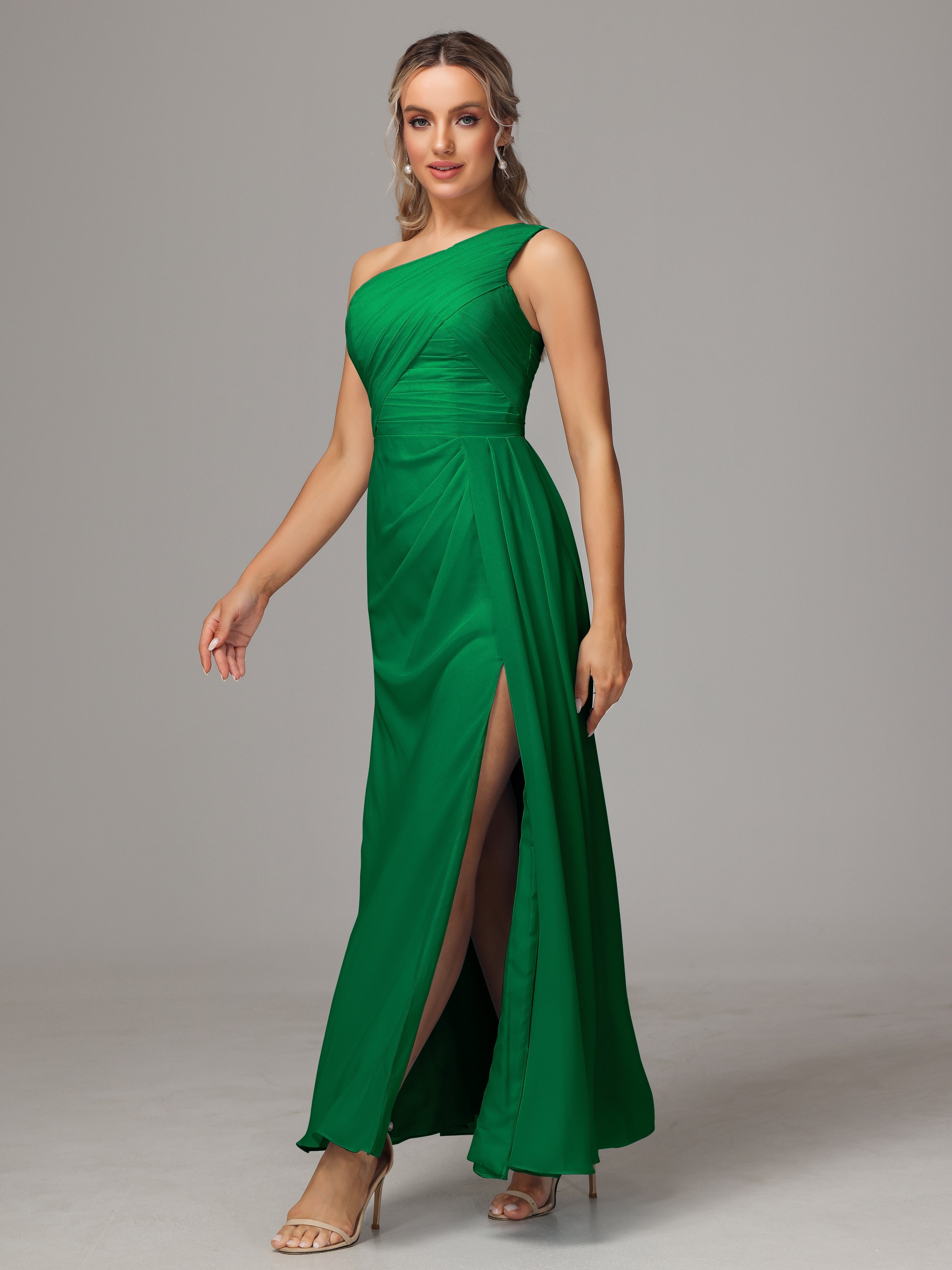 Robe Demoiselle D Honneur Vert Émeraude Décolleté Asymétrique Trapèze Mousseline Longue Robes Demoiselle D'Honneur Avec Plissé