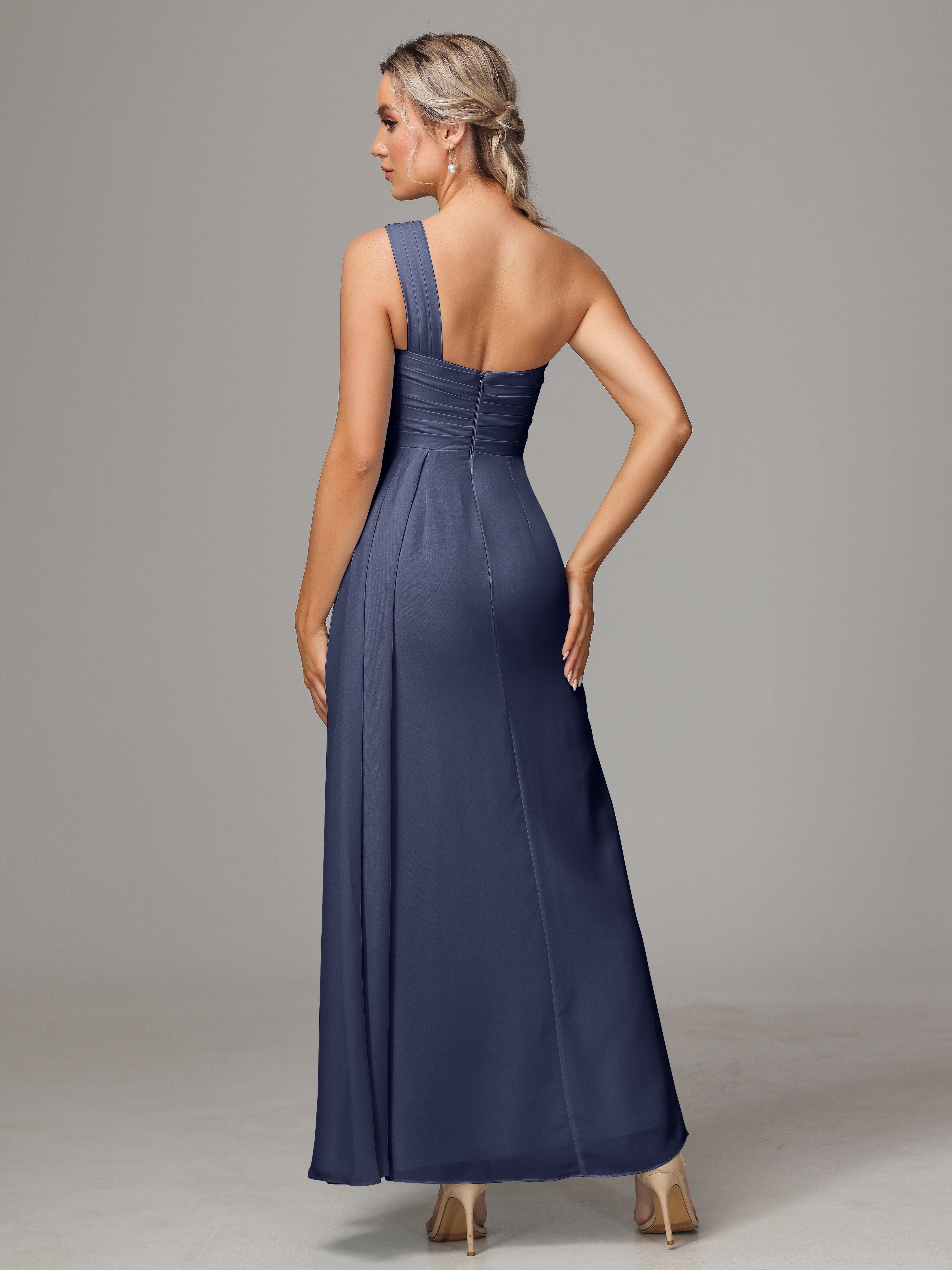 Robes De Demoiselle D'Honneur Bleu Orageux Décolleté Asymétrique Trapèze Mousseline Longue Robes Demoiselle D'Honneur Avec Plissé