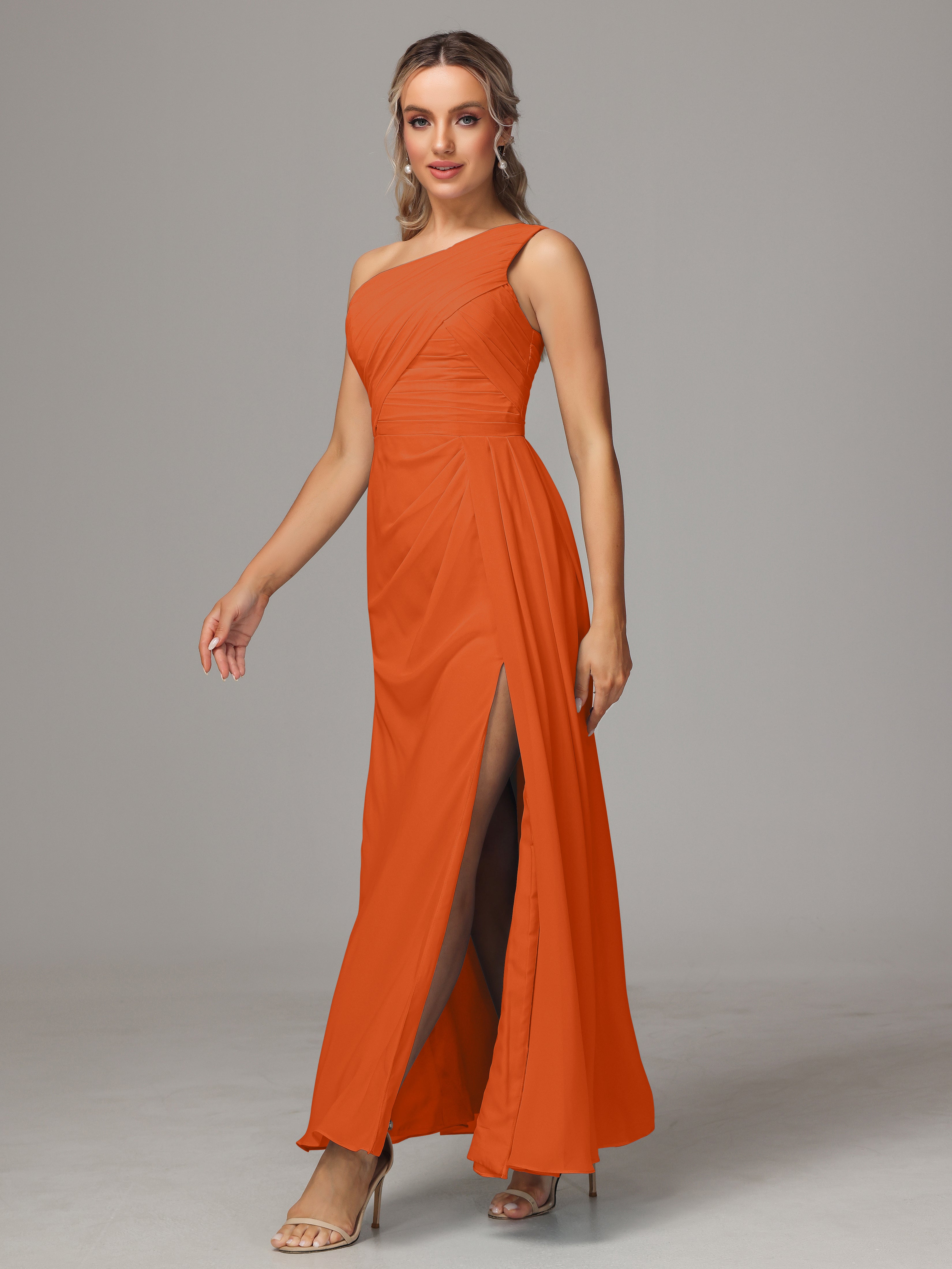 Robes De Demoiselle D'Honneur Orange Foncé Décolleté Asymétrique Trapèze Mousseline Longue Robes Demoiselle D'Honneur Avec Plissé