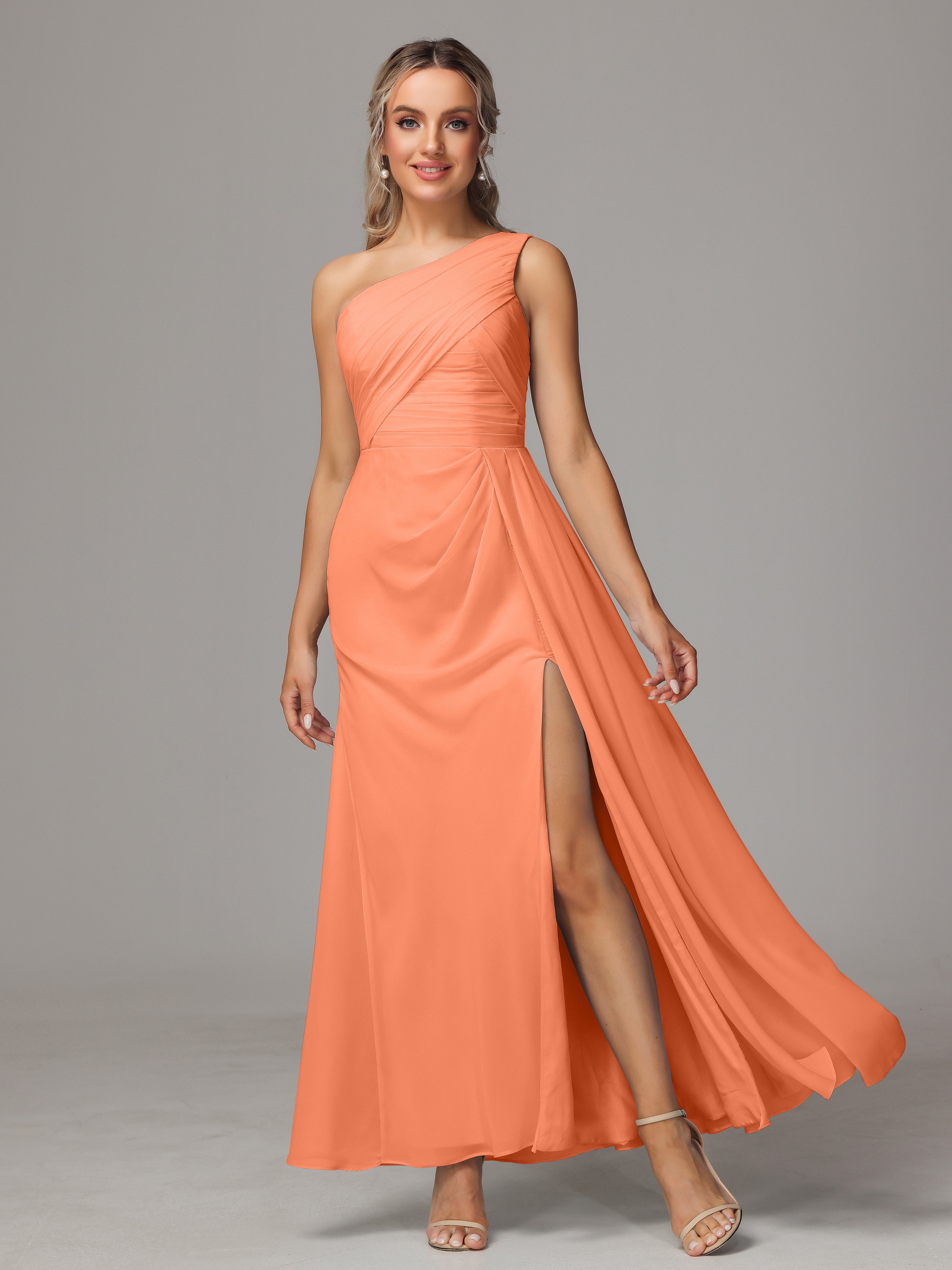 Robes De Demoiselle D'Honneur Papaye Décolleté Asymétrique Trapèze Mousseline Longue Robes Demoiselle D'Honneur Avec Plissé