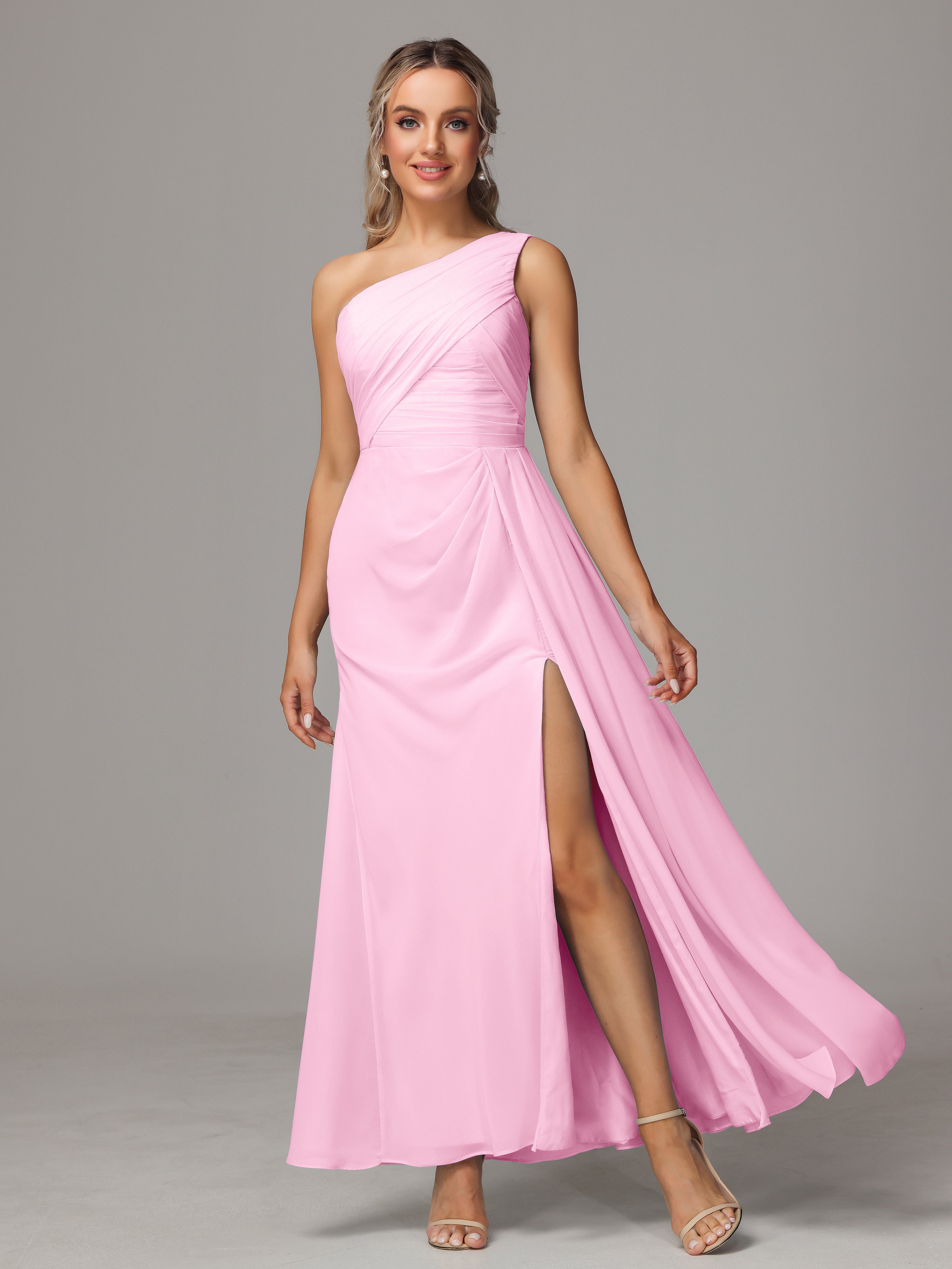 Robes De Demoiselle D'Honneur Rose Bonbon Décolleté Asymétrique Trapèze Mousseline Longue Robes Demoiselle D'Honneur Avec Plissé