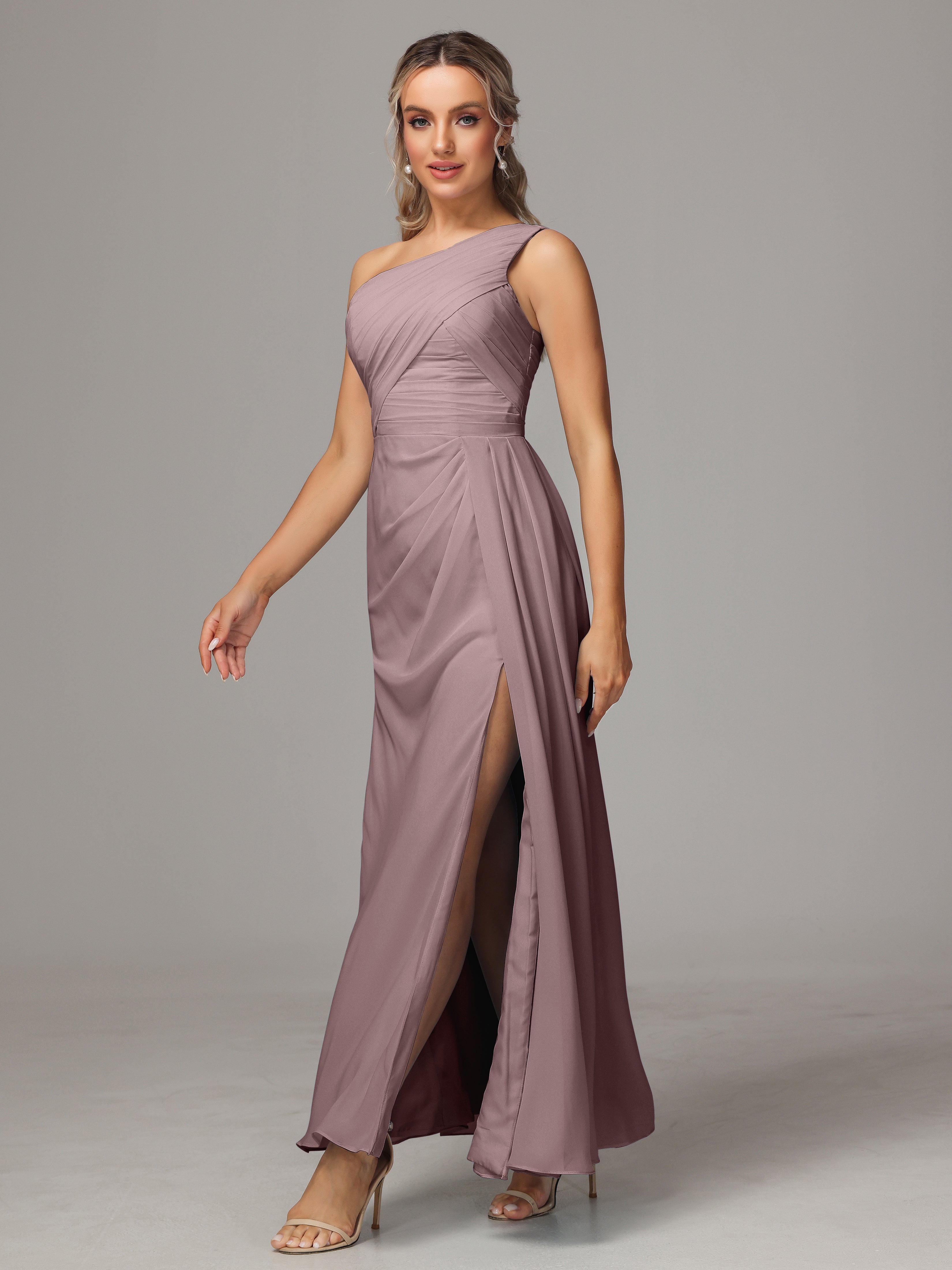 Robes De Demoiselle D'Honneur Vintage Mauve Décolleté Asymétrique Trapèze Mousseline Longue Robes Demoiselle D'Honneur Avec Plissé