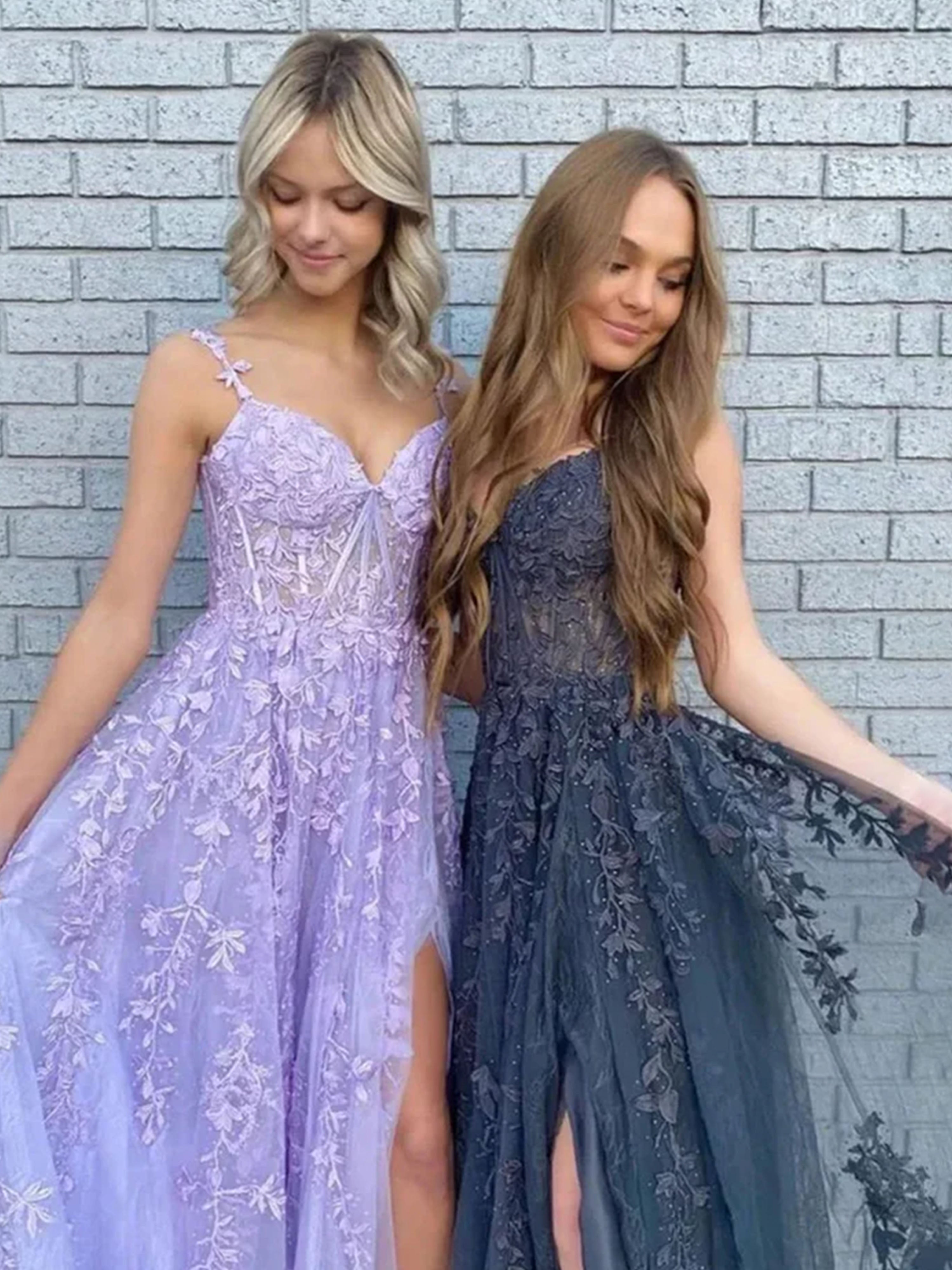 Robe de Bal LILAS Épaules Dénudées Encolure Cœur Coupe A à Appliqués Dentelle