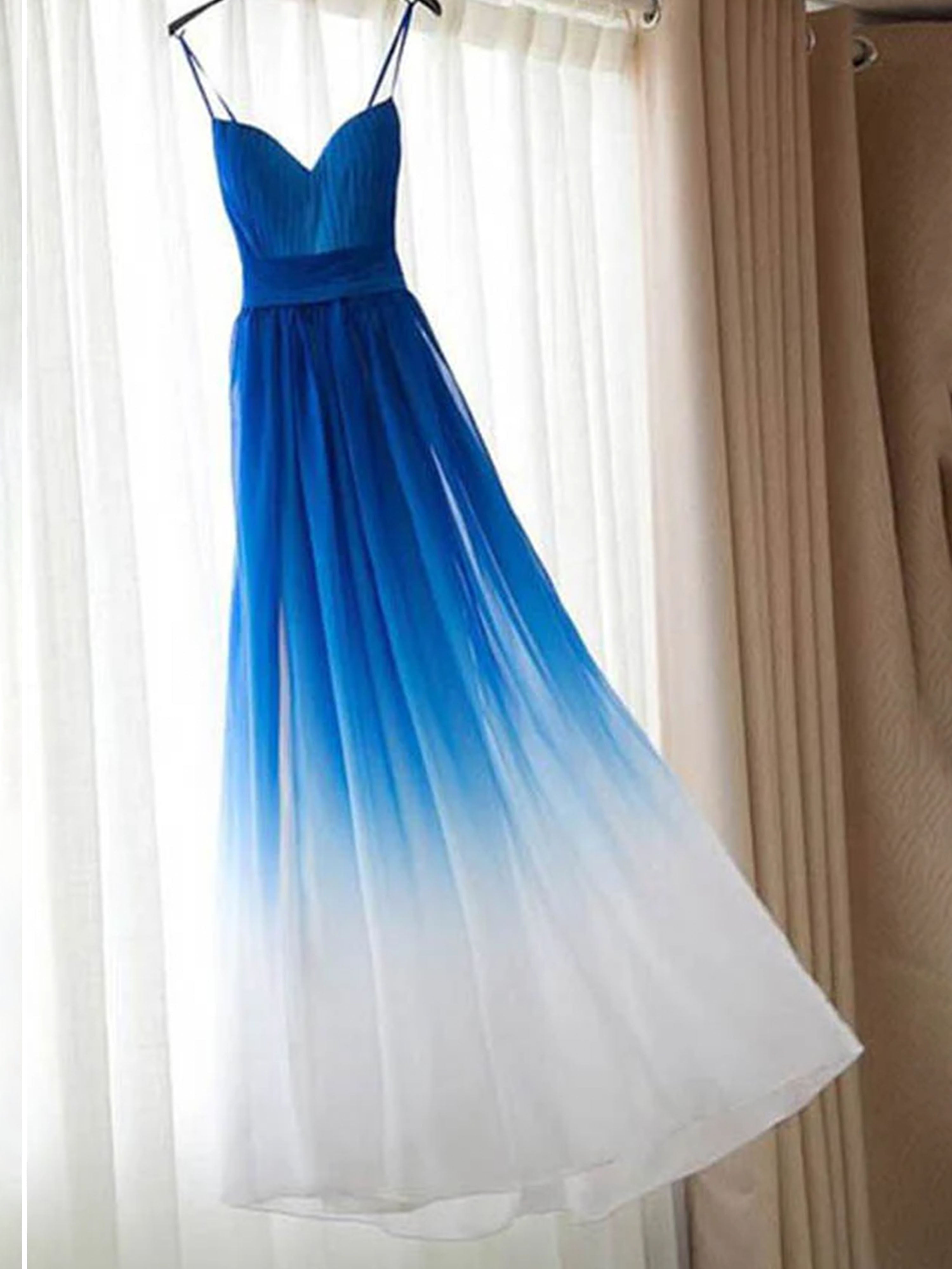 Robe de Bal Dégradé en Mousseline à Bretelles Fines Coupe A Sans Manches Longueur Sol