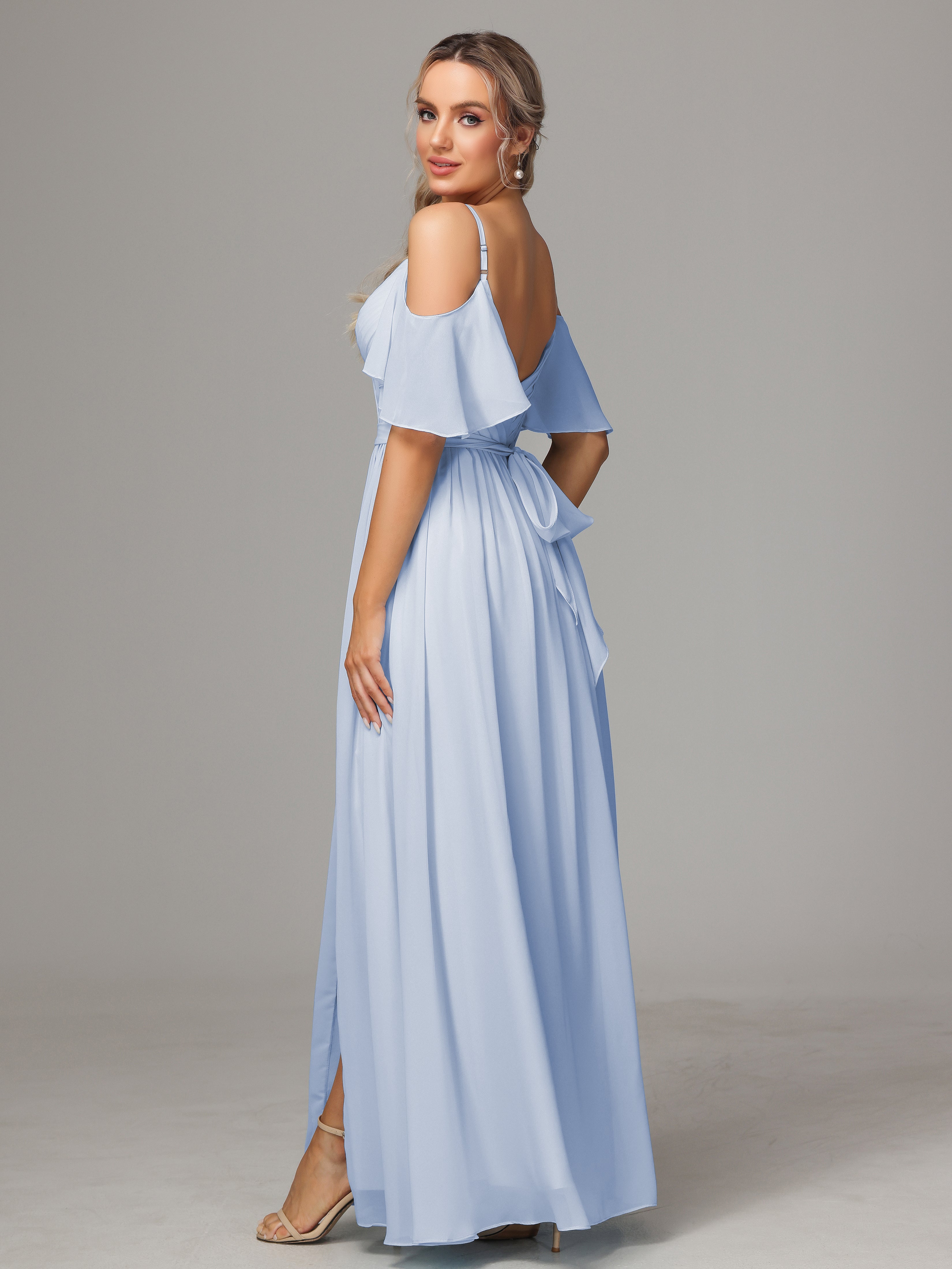 Robe Bleu Ciel Demoiselle D Honneur Accueil Froid Fendue Trapèze Mousseline Longue Robes Demoiselle D'Honneur Avec Plissé