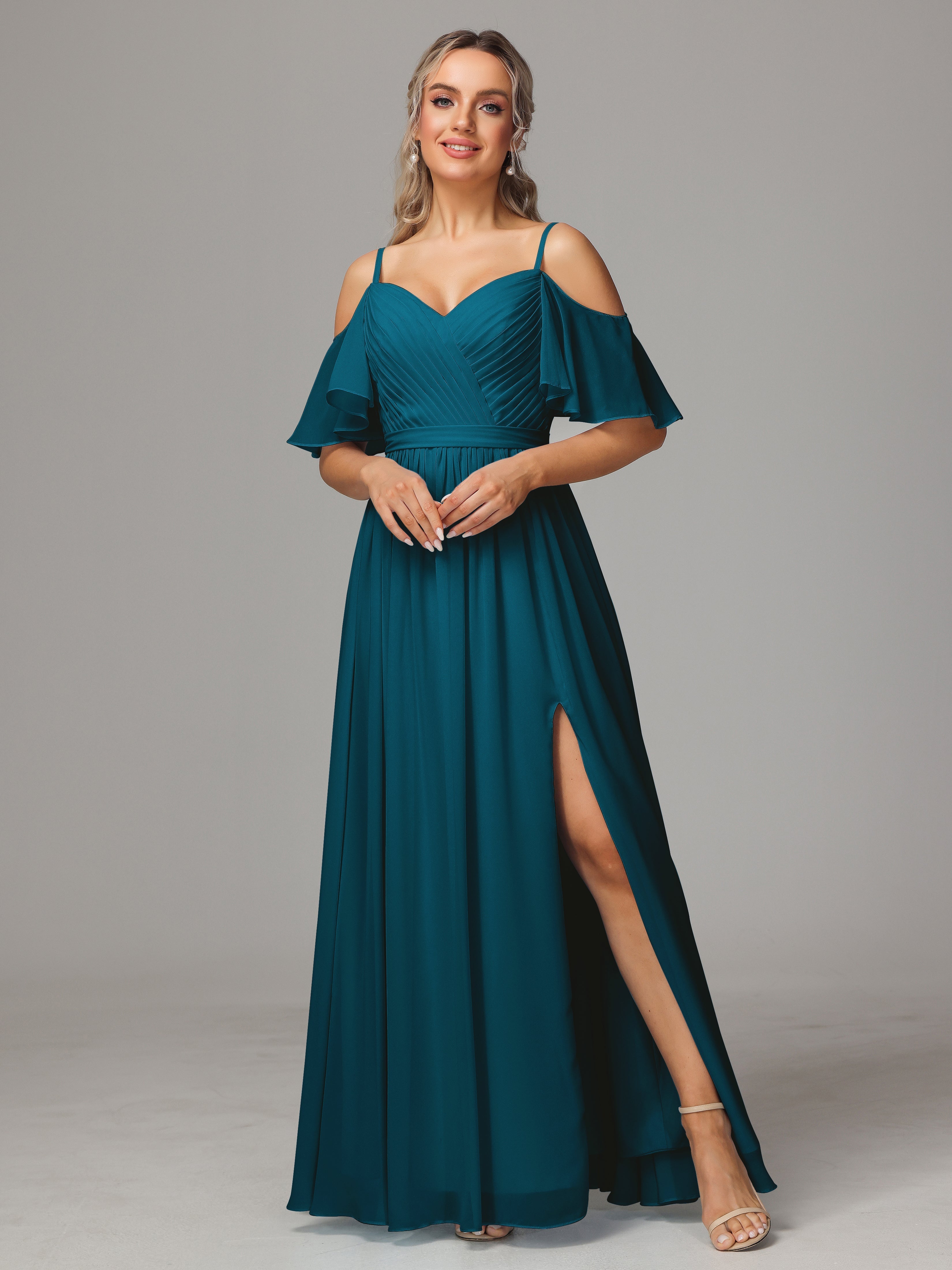 Robe De Demoiselle D'Honneur Bleu Encre Avec Plissé Accueil Froid Fendue Trapèze Mousseline Longue