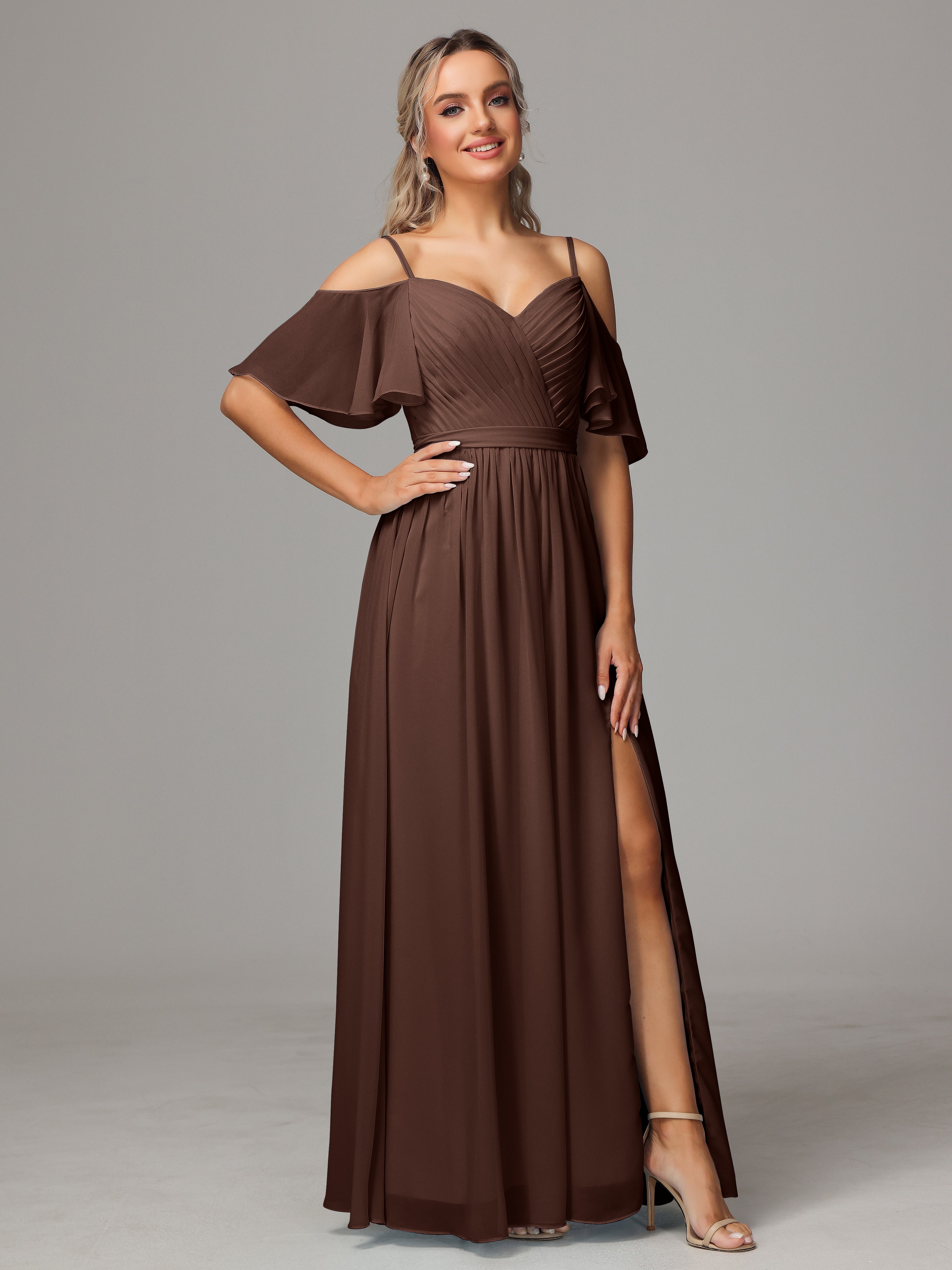 Robe Demoiselle D Honneur Marron Chocolat Fendue Trapèze Mousseline Longue Robes Demoiselle D'Honneur Avec Plissé