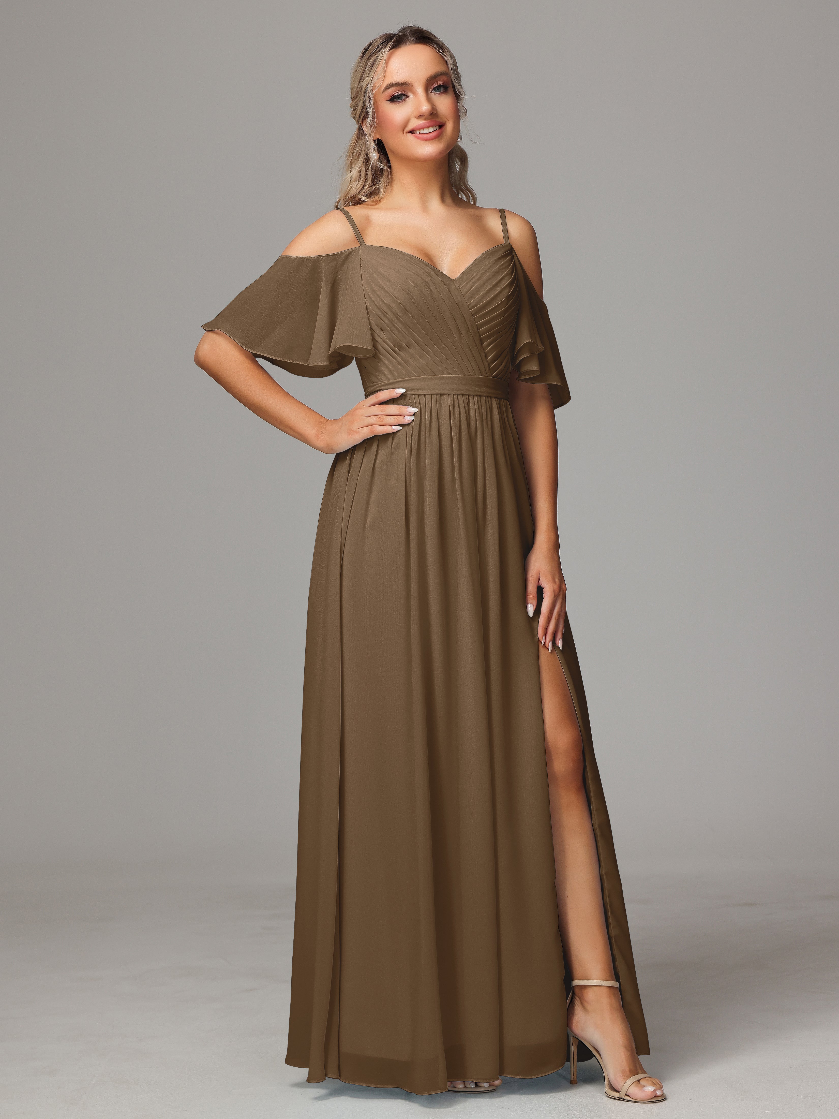 Robe Demoiselle D Honneur Moka Accueil Froid Fendue Trapèze Mousseline Longue Robes Demoiselle D'Honneur Avec Plissé