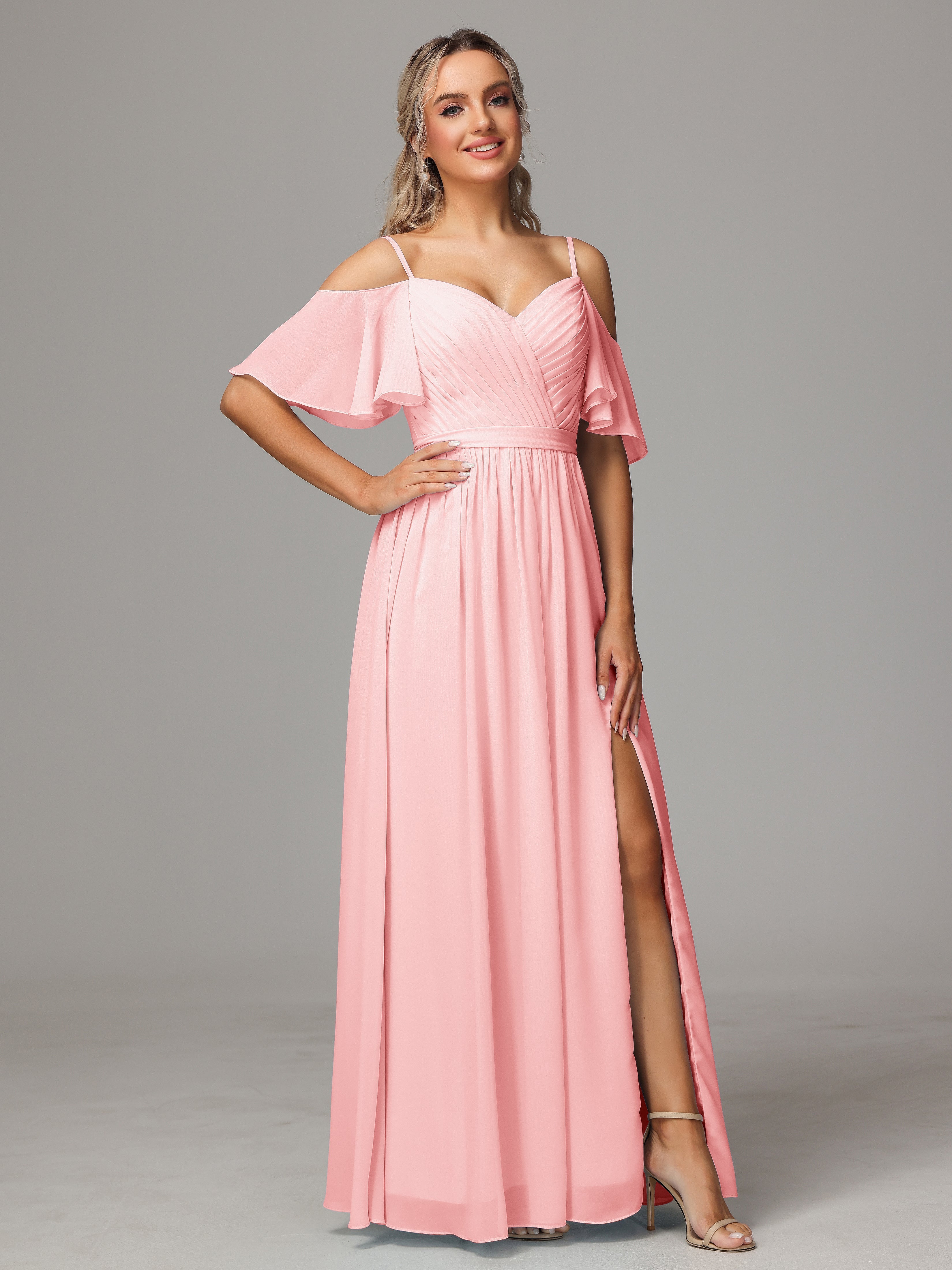 Robes De Demoiselle D'Honneur Rose Rose Accueil Froid Fendue Trapèze Mousseline Longue Robes Demoiselle D'Honneur Avec Plissé