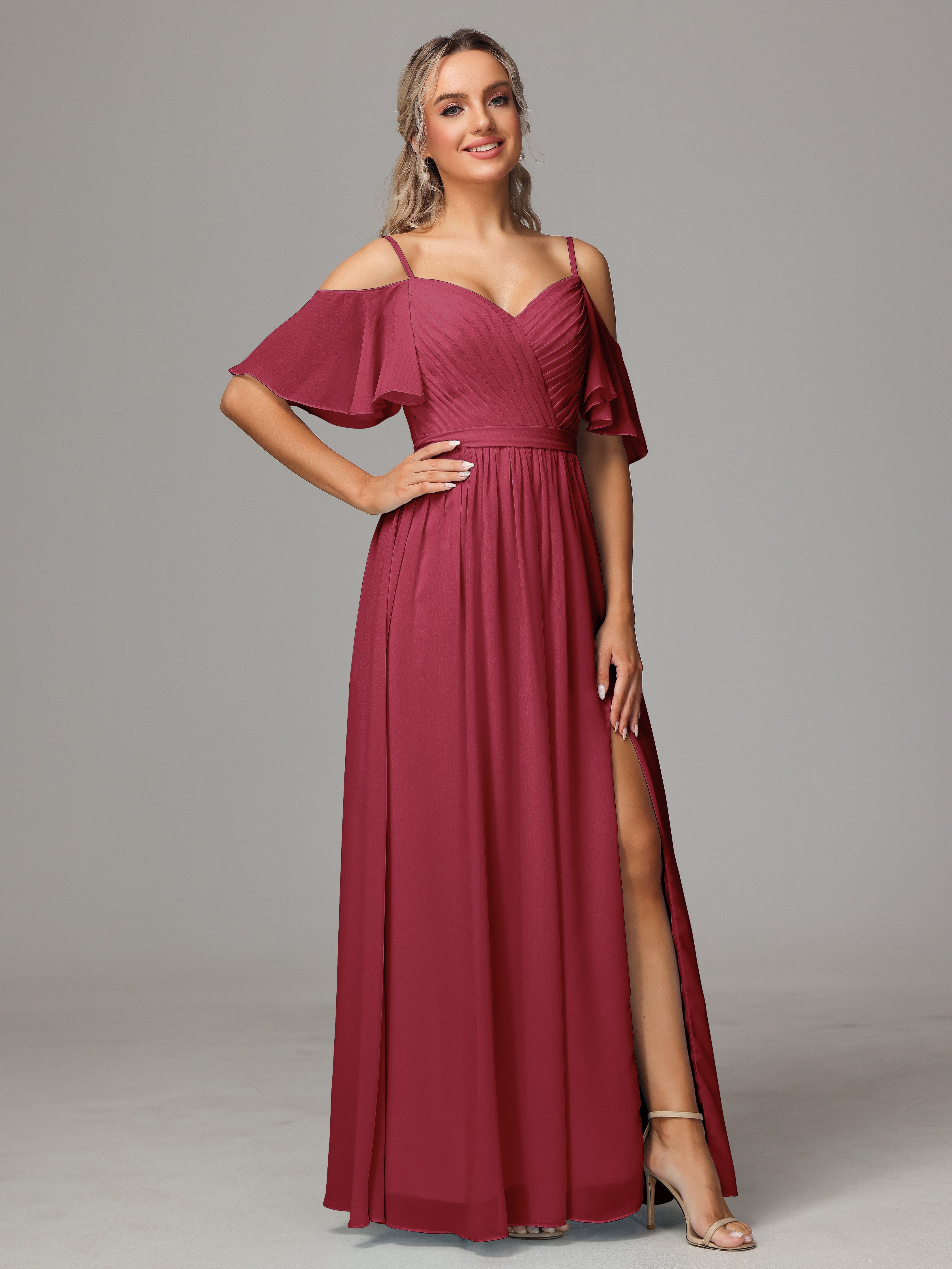 Robes De Demoiselle D'Honneur Rose Cannelle Accueil Froid Fendue Trapèze Mousseline Longue Robes Demoiselle D'Honneur Avec Plissé